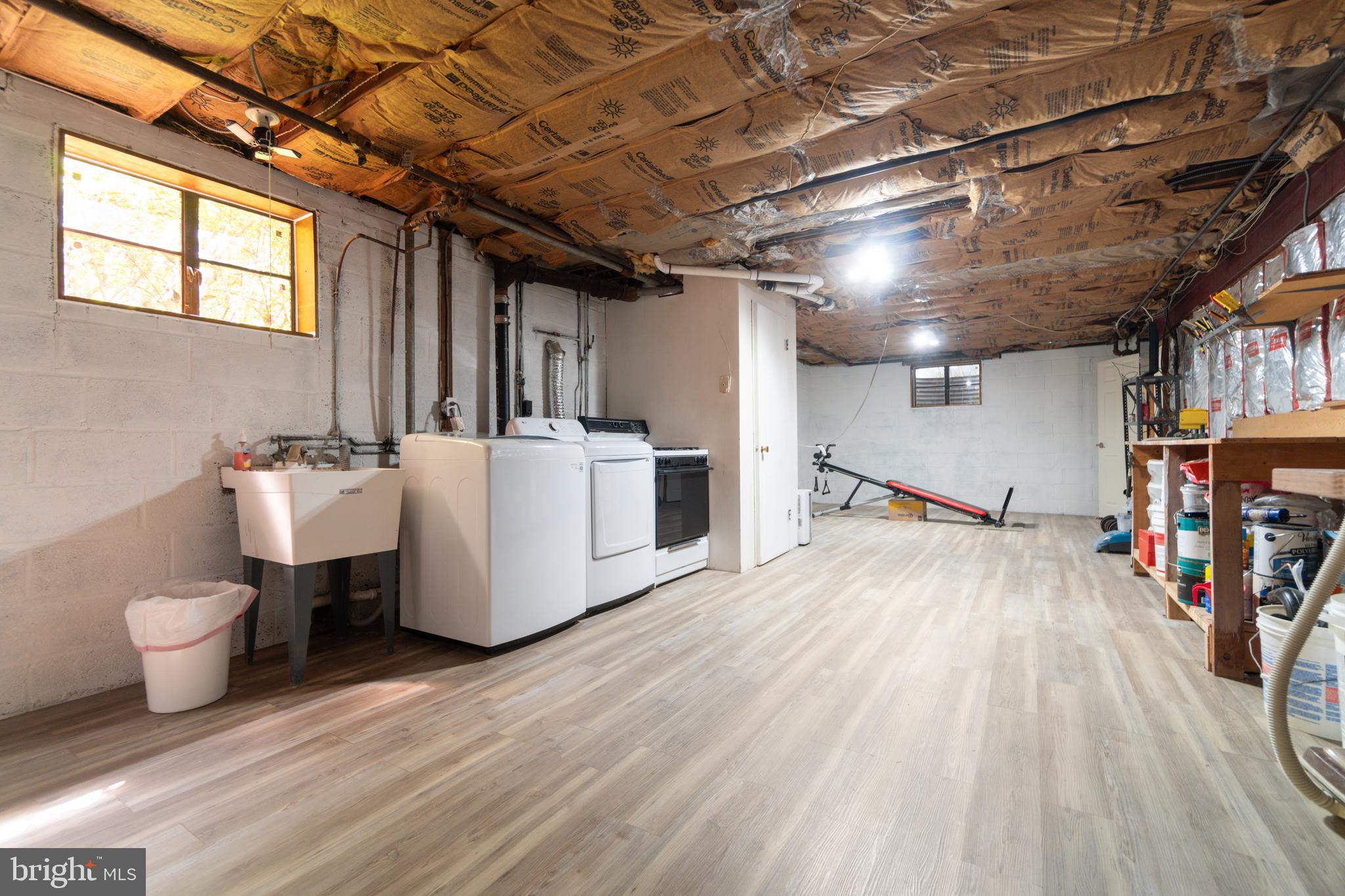 FAIRLAND ACRES - Residential