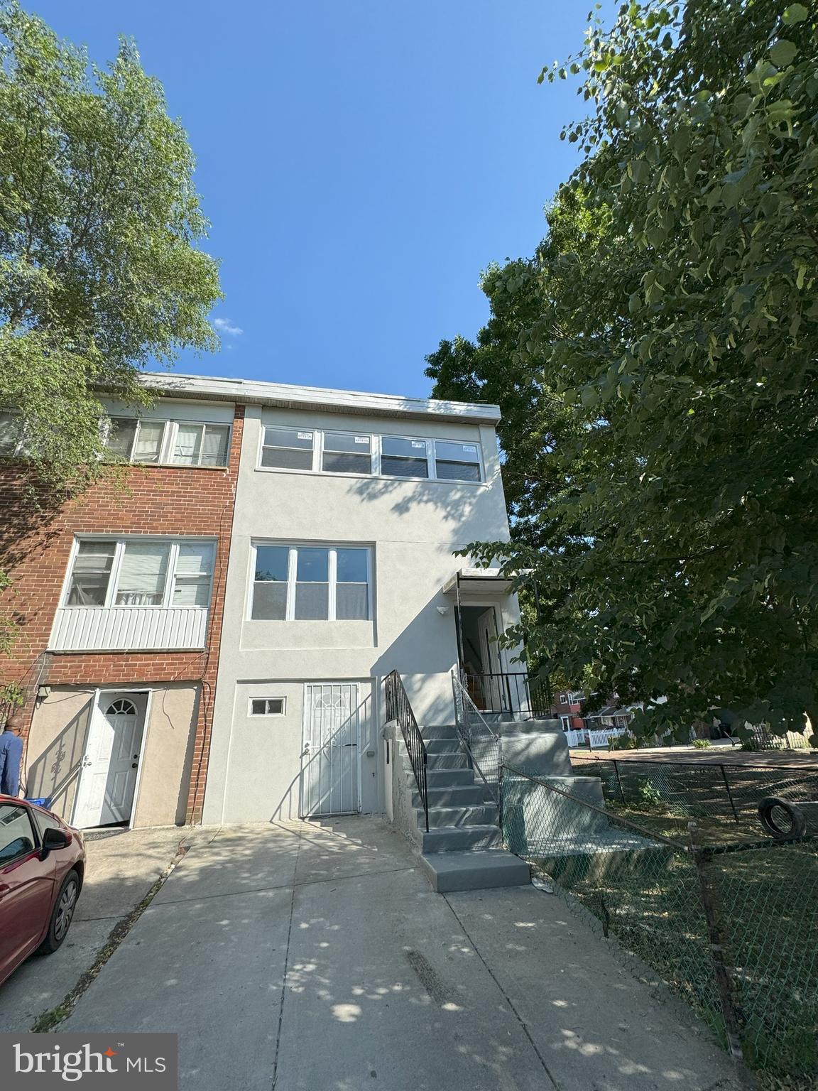 Gorgeous end of row home situated on a quiet cul-de-sac and overlooks a park . This 3Bed 2 Bath home has been recently renovated throughout. Main level features open floor plan with large living area and completely redone kitchen. Modern kitchen cabinets, quartz countertops, new appliances.. Second floor has 3 large bedroom with new oversized window and ample closet space. Walkout basement is fully finished. There is another full bathroom in the basement. Newer central A/C and water heater. Conveniently located to highways and public transportation. Ample street parking on the block. Schedule your showing today! Seller offers up to $3,000 toward buyer's closing costs.