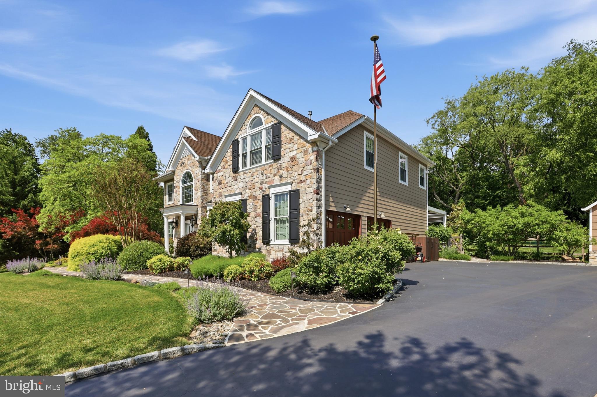 302 JEFFERSON DRIVE