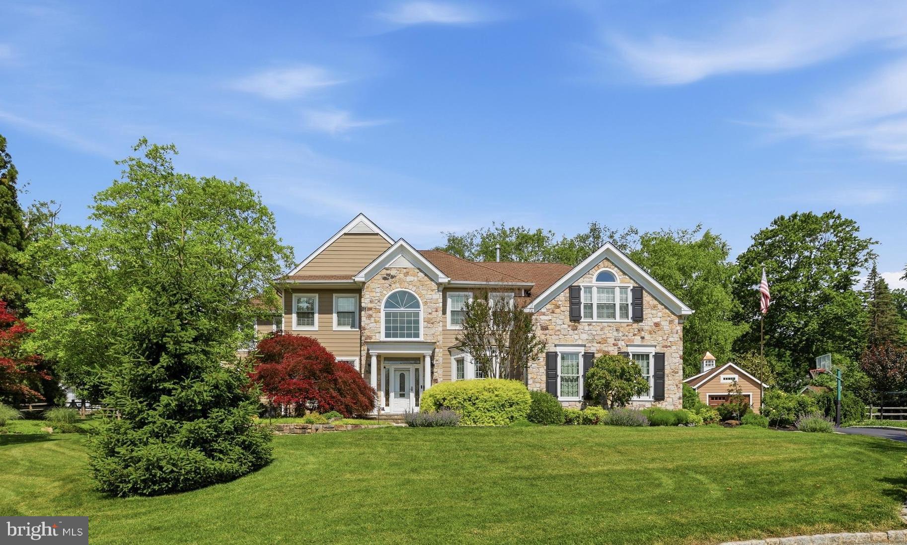 302 JEFFERSON DRIVE