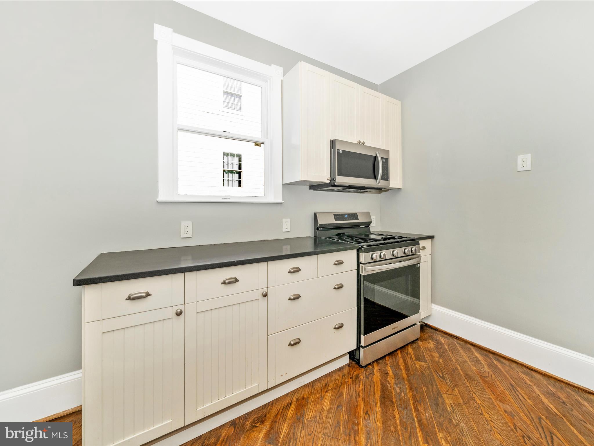 ROCKVILLE PARK - Residential Lease