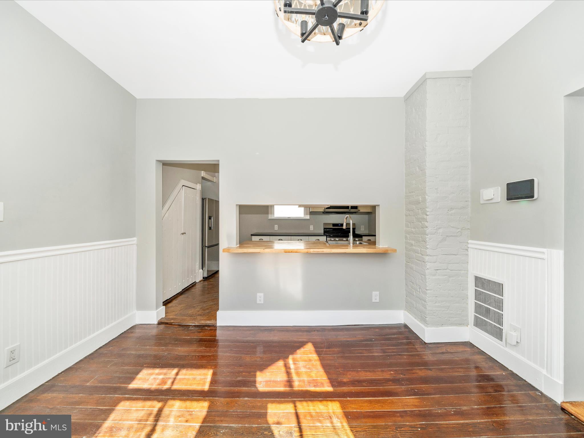 ROCKVILLE PARK - Residential Lease