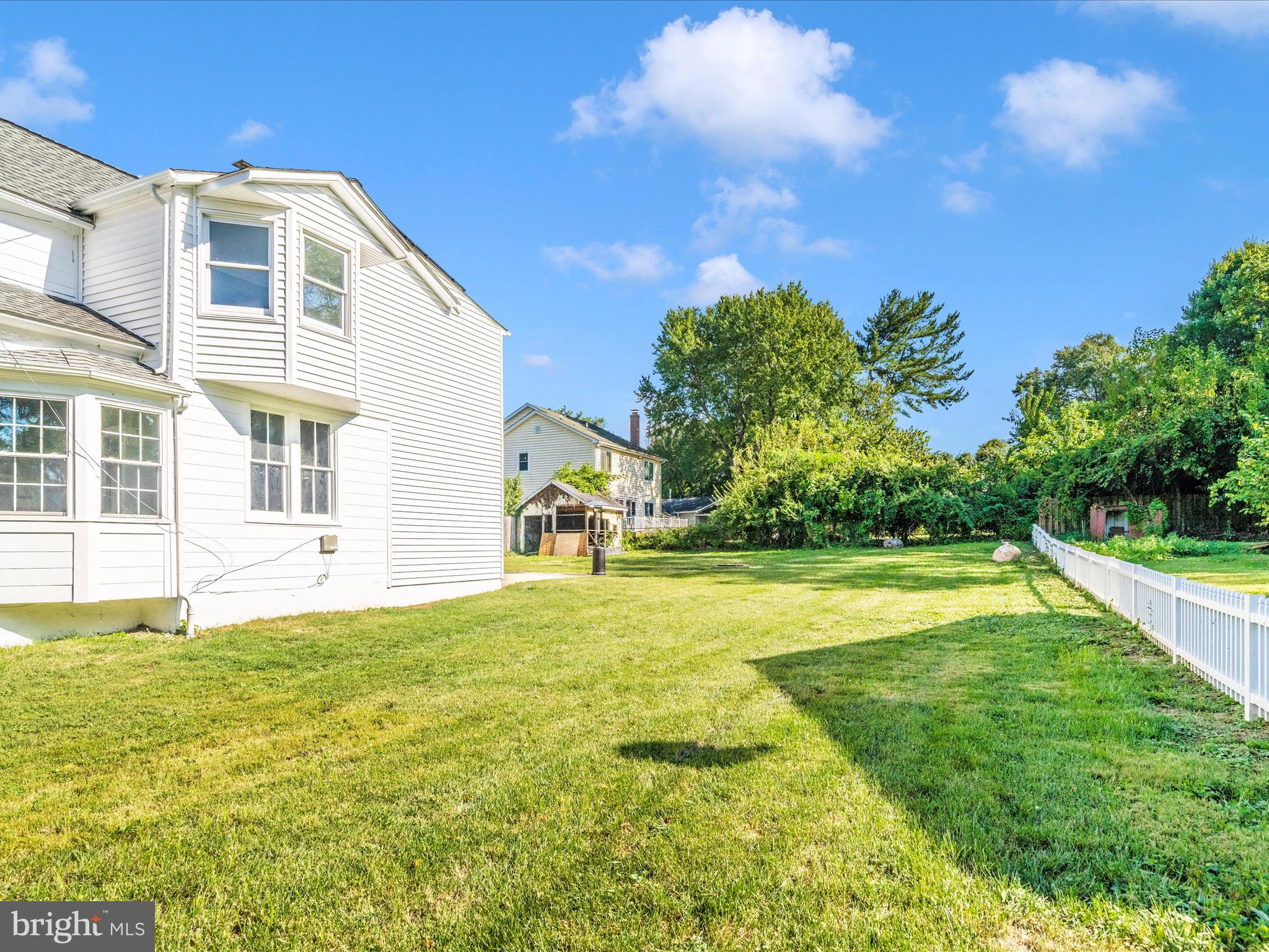 ROCKVILLE PARK - Residential Lease