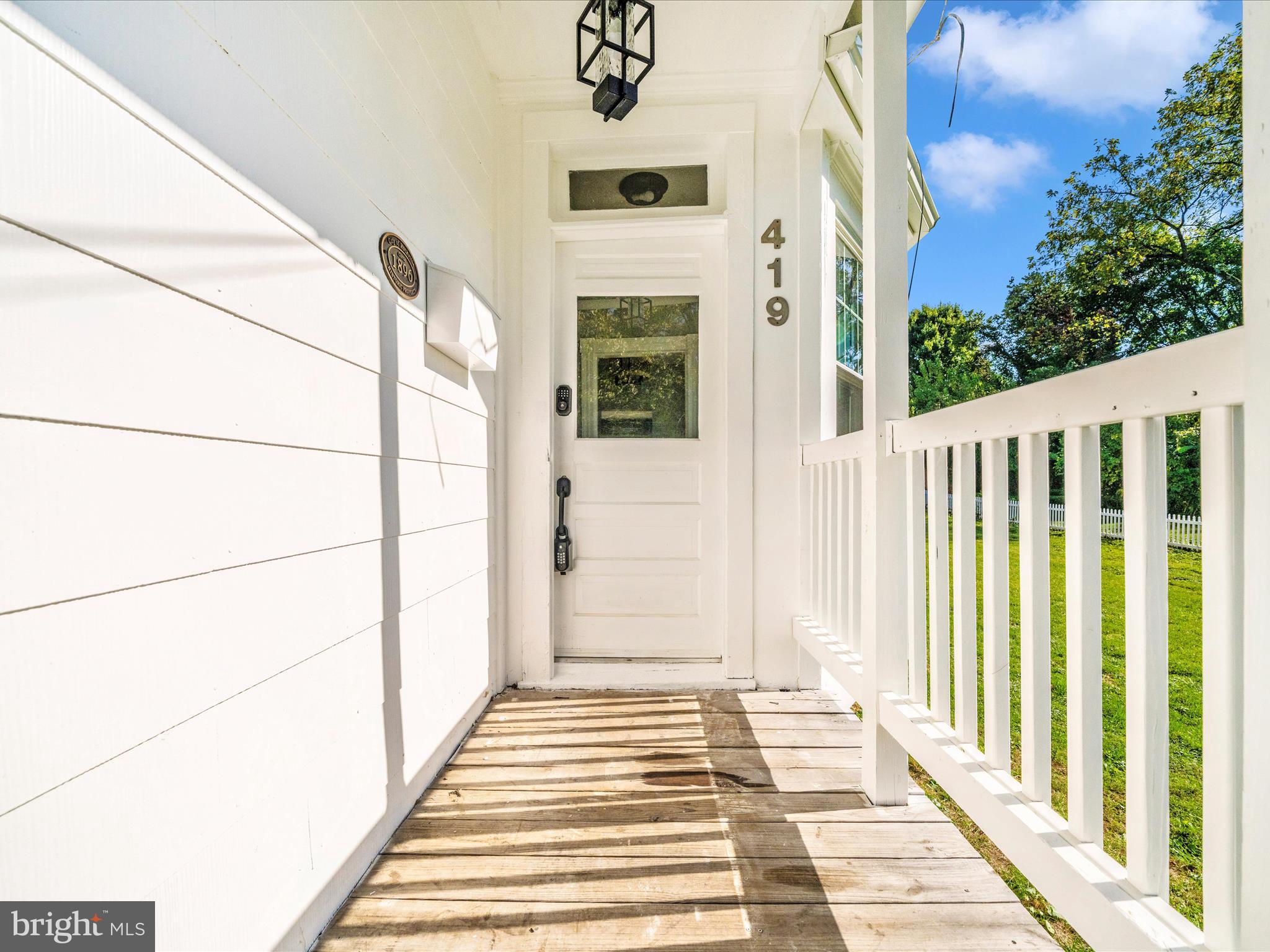 ROCKVILLE PARK - Residential Lease