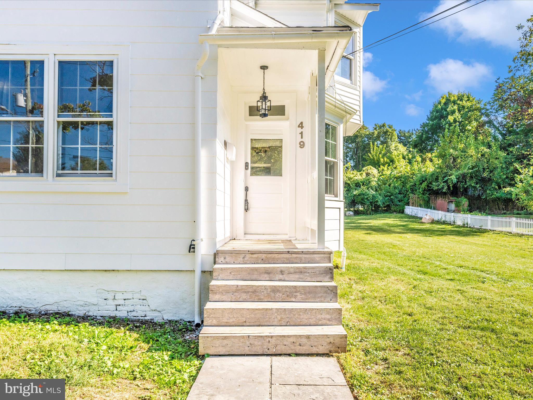 ROCKVILLE PARK - Residential Lease