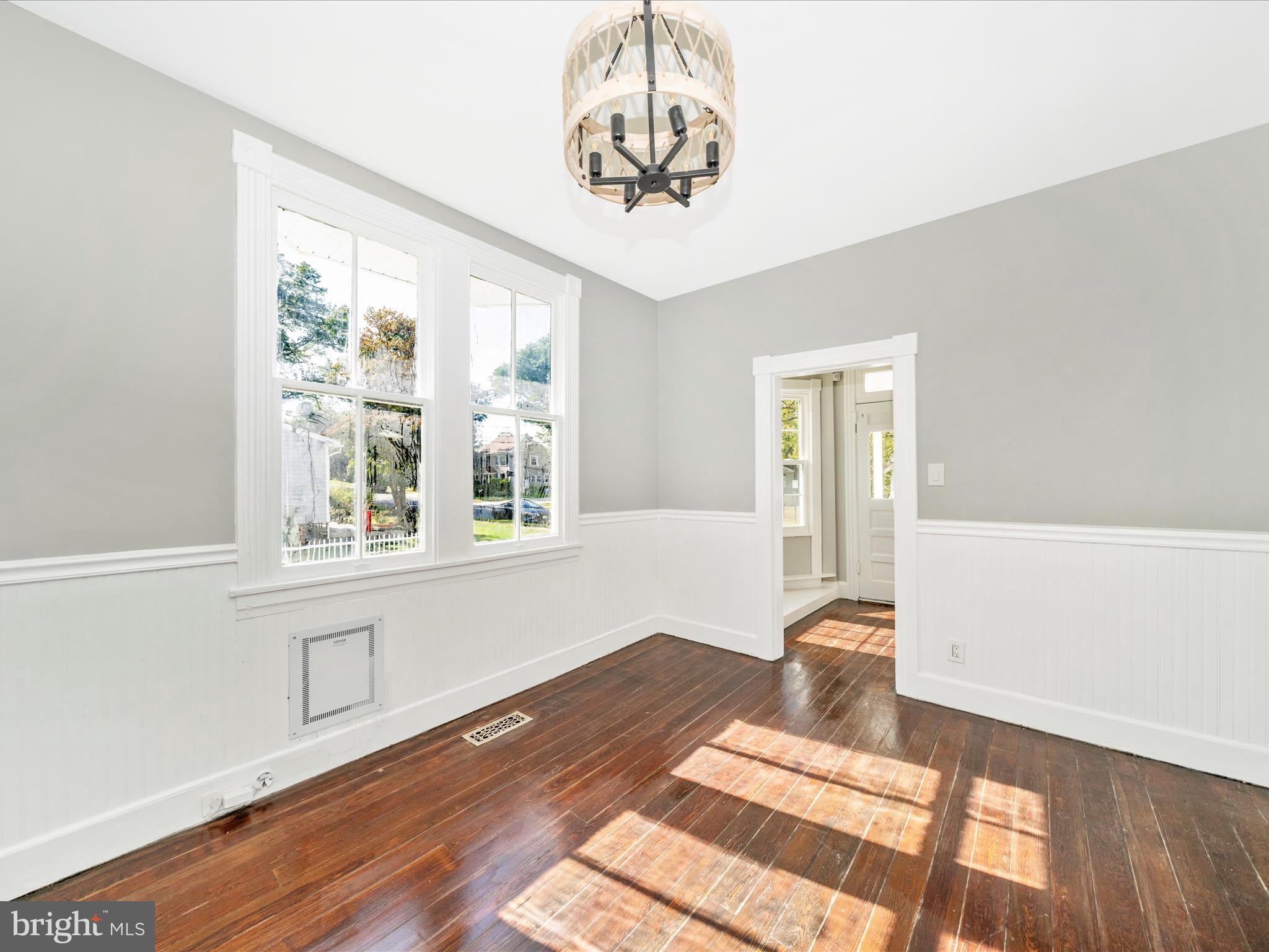 ROCKVILLE PARK - Residential Lease