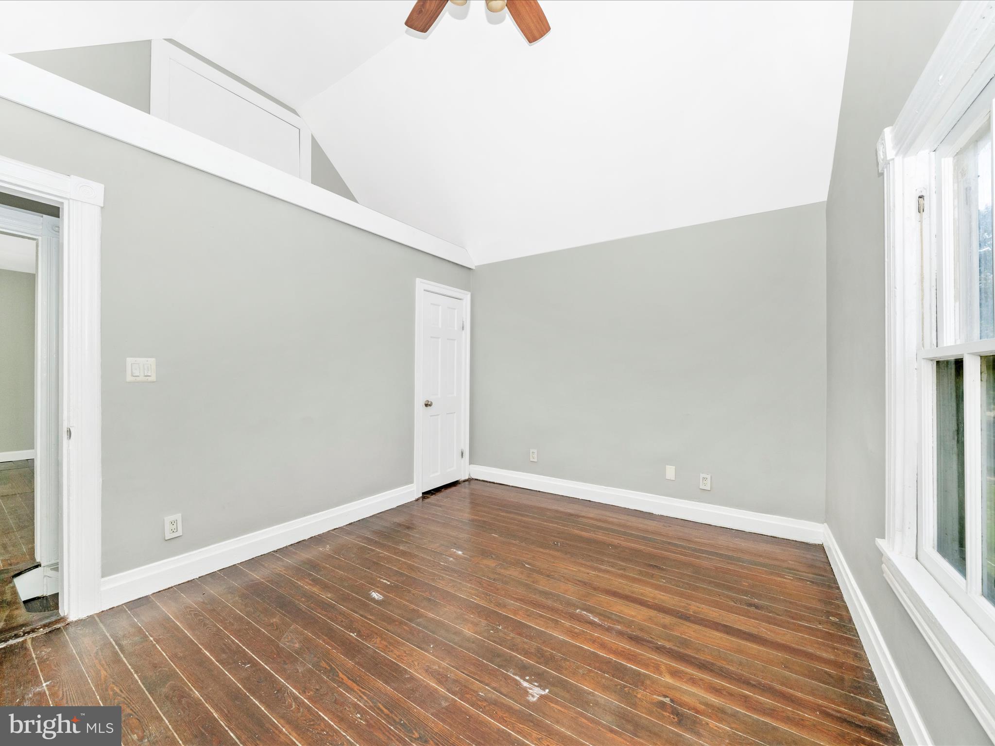 ROCKVILLE PARK - Residential Lease