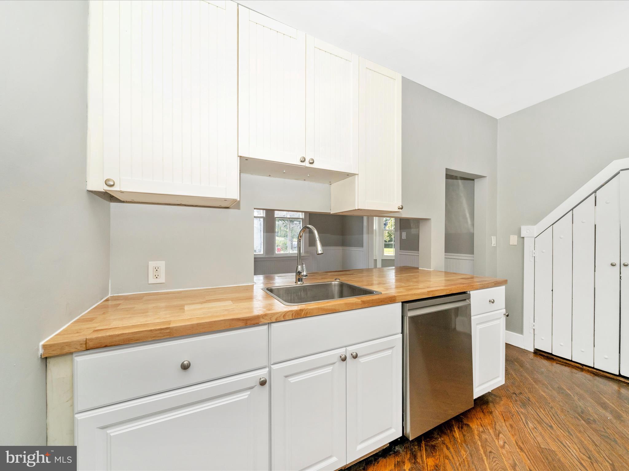 ROCKVILLE PARK - Residential Lease