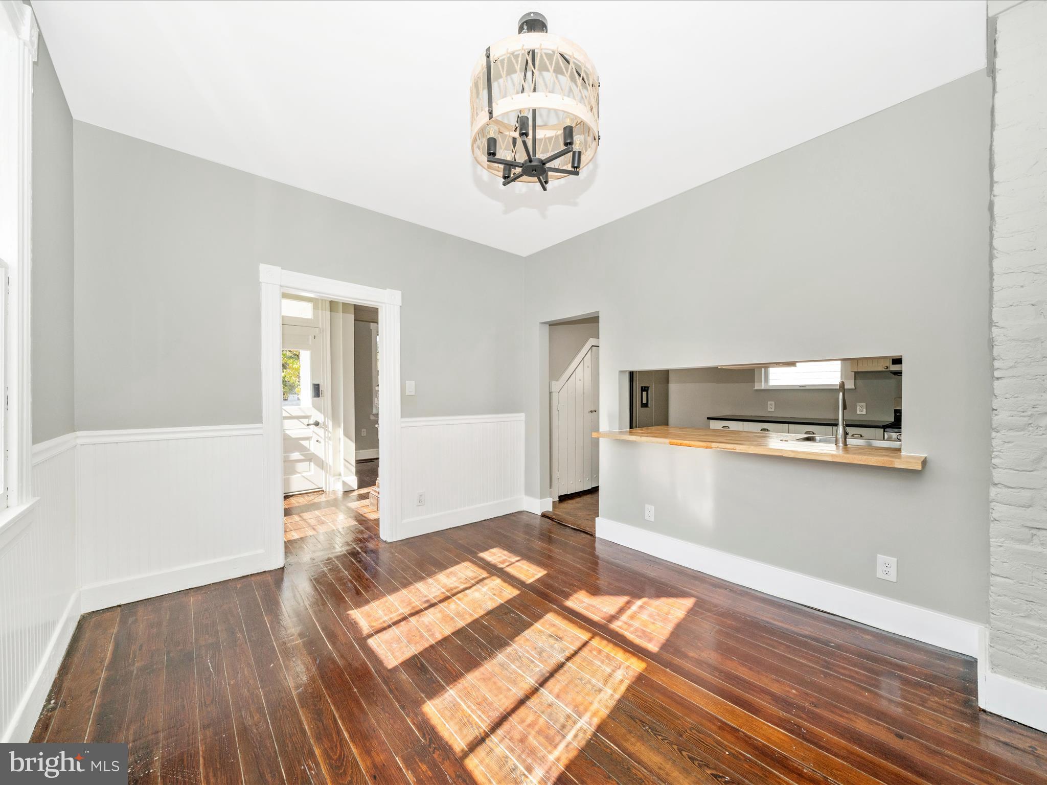 ROCKVILLE PARK - Residential Lease