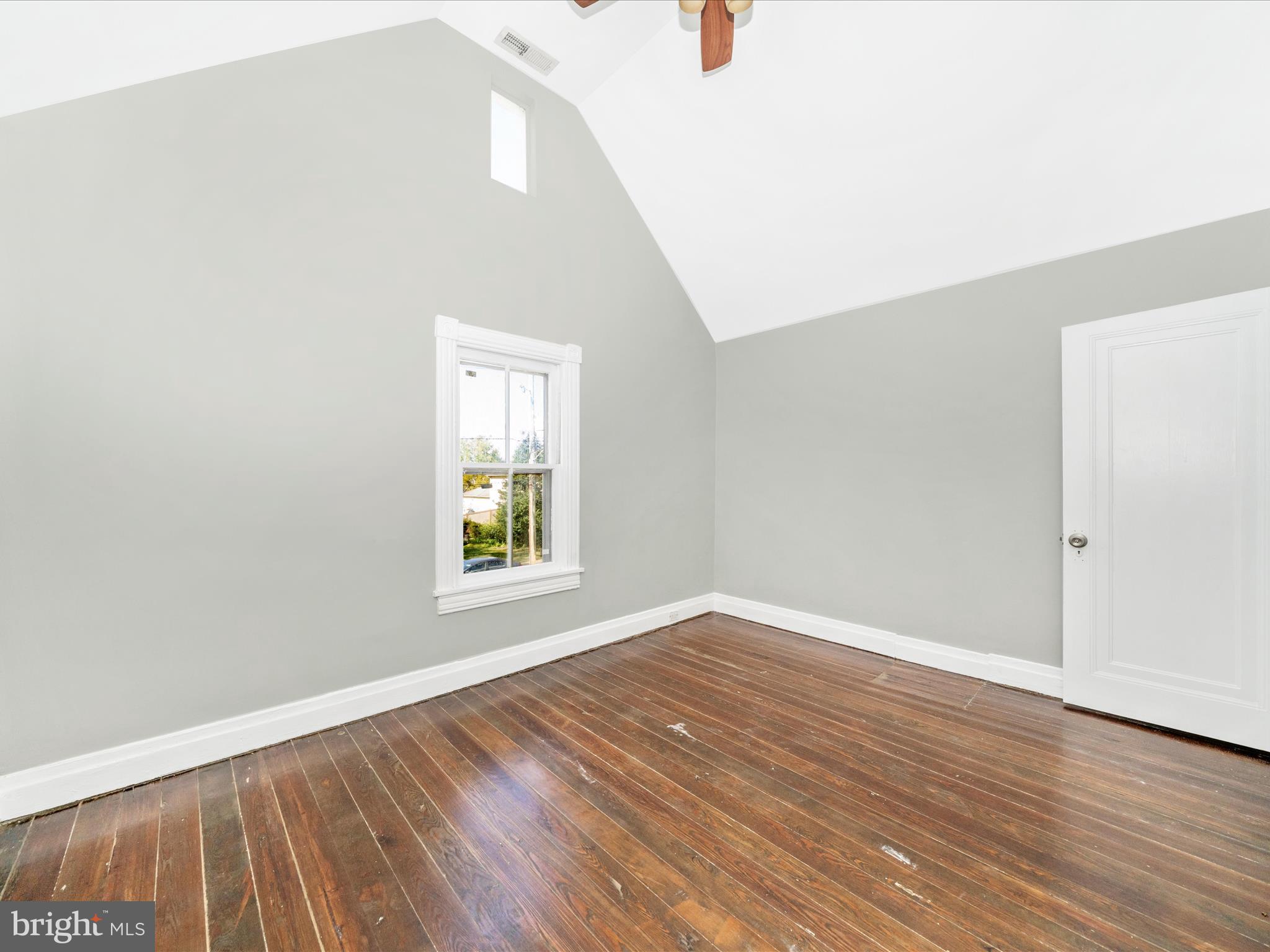 ROCKVILLE PARK - Residential Lease