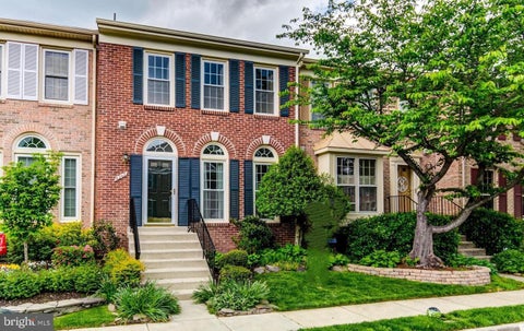 Photo of 6240 Walkers Croft Way, ALEXANDRIA, VA 22315 (MLS # VAFX2328566)