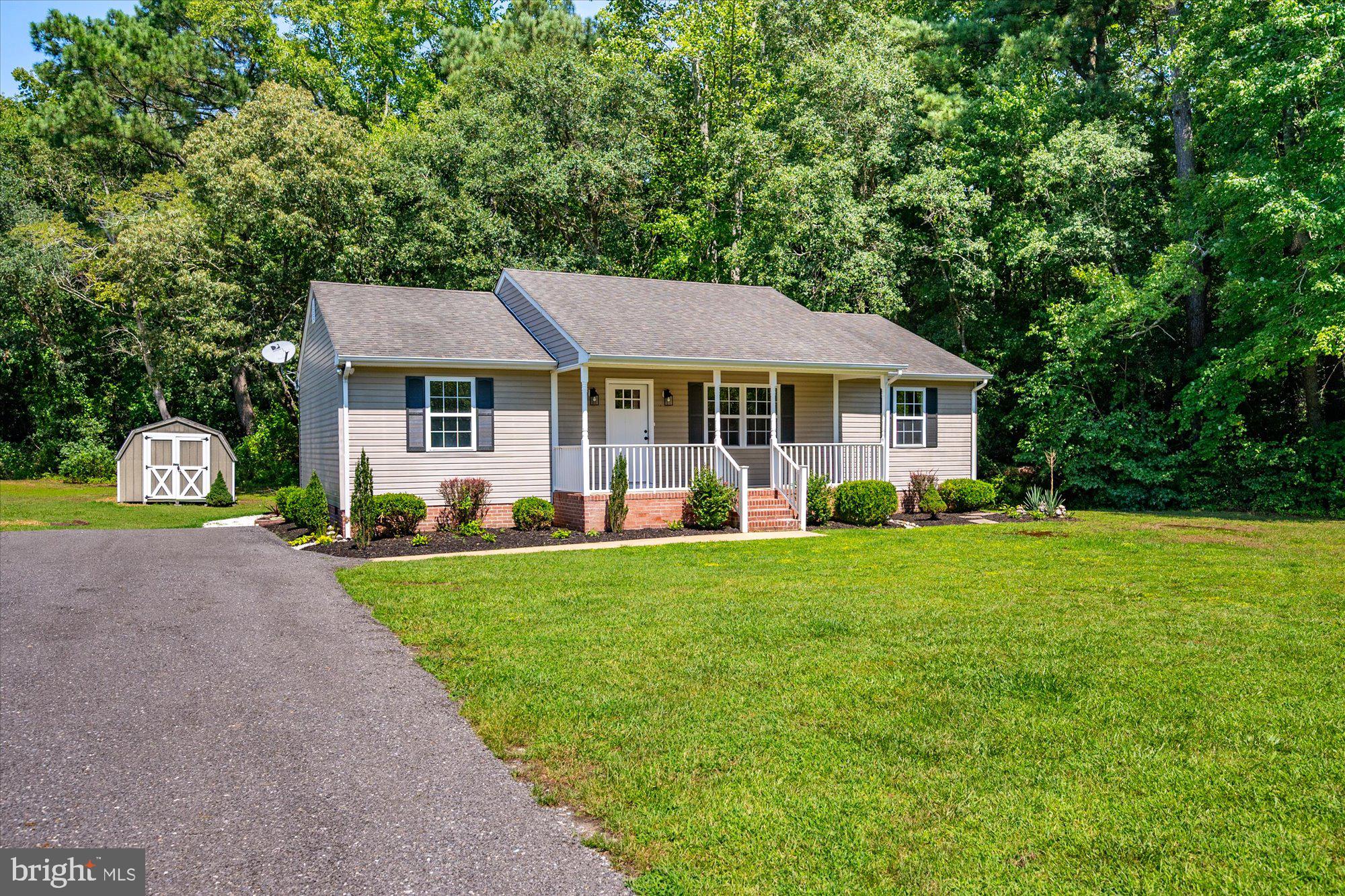 5702 BLAKE ROAD