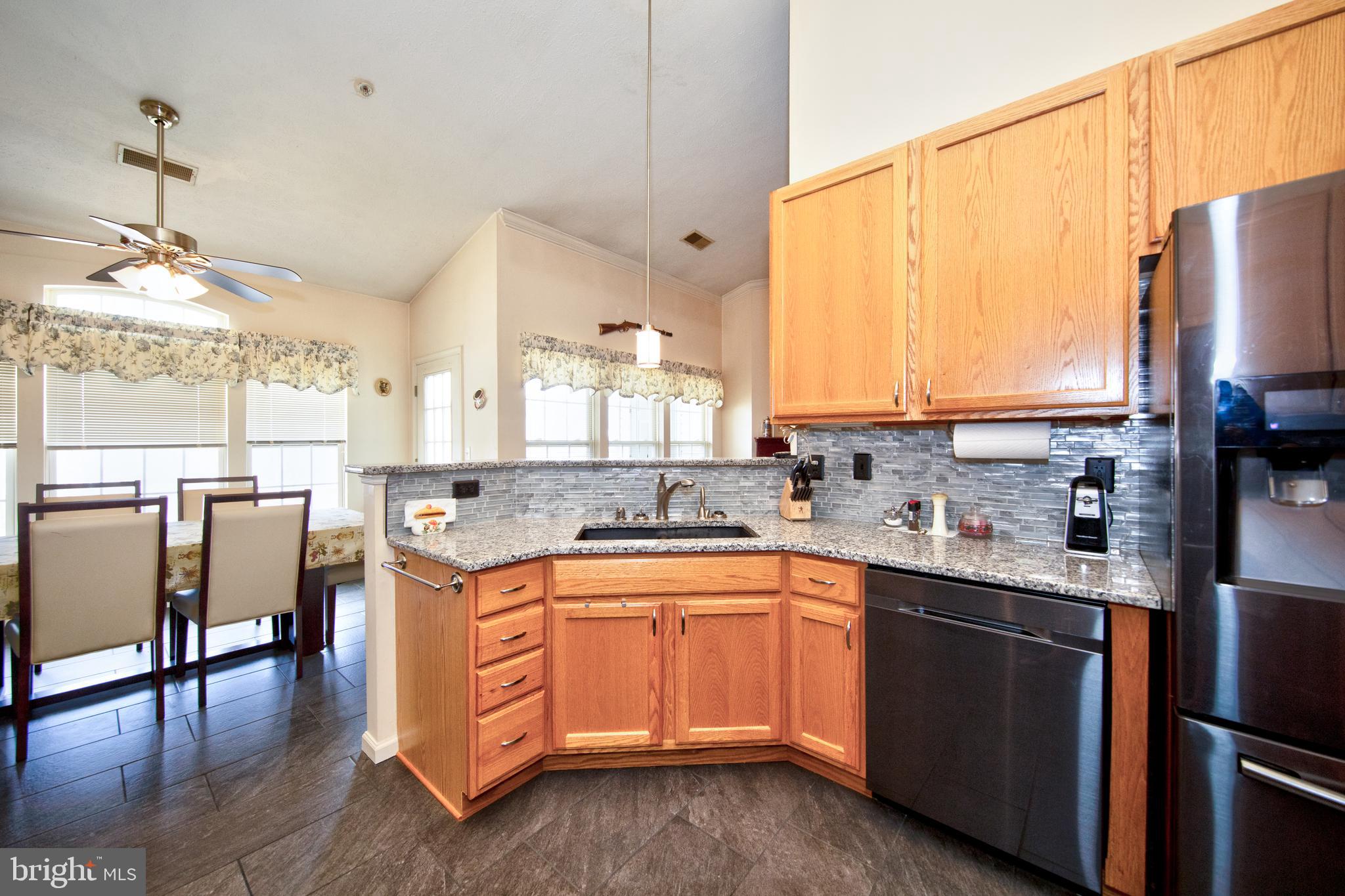 WINDSOR AT PERRY HALL FARMS - Residential