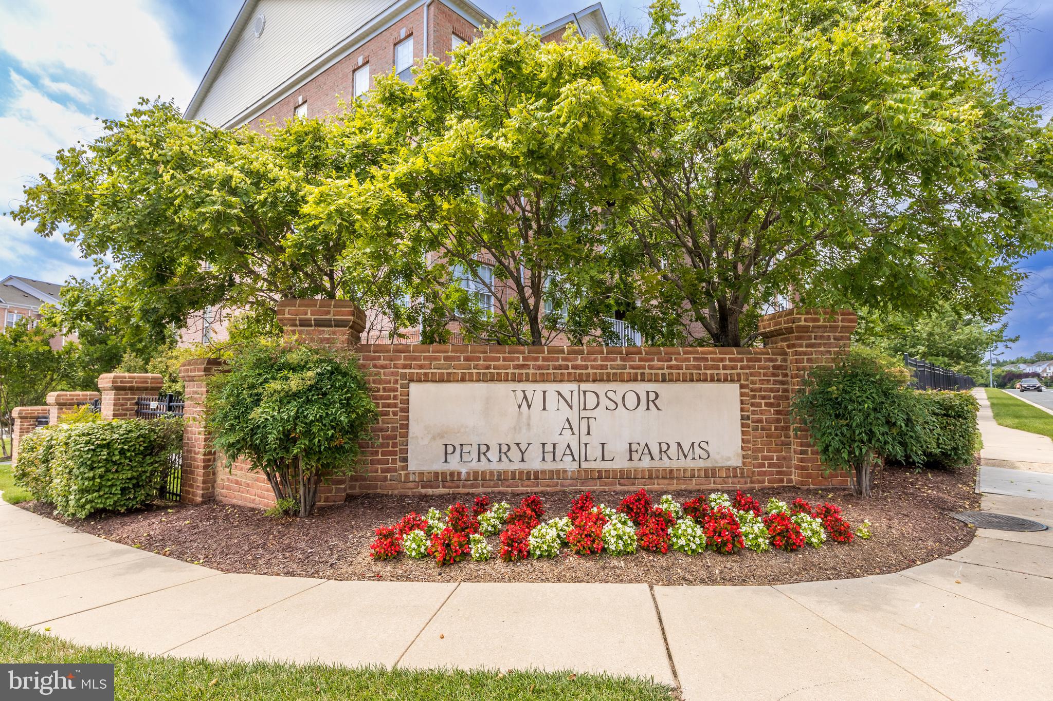 WINDSOR AT PERRY HALL FARMS - Residential