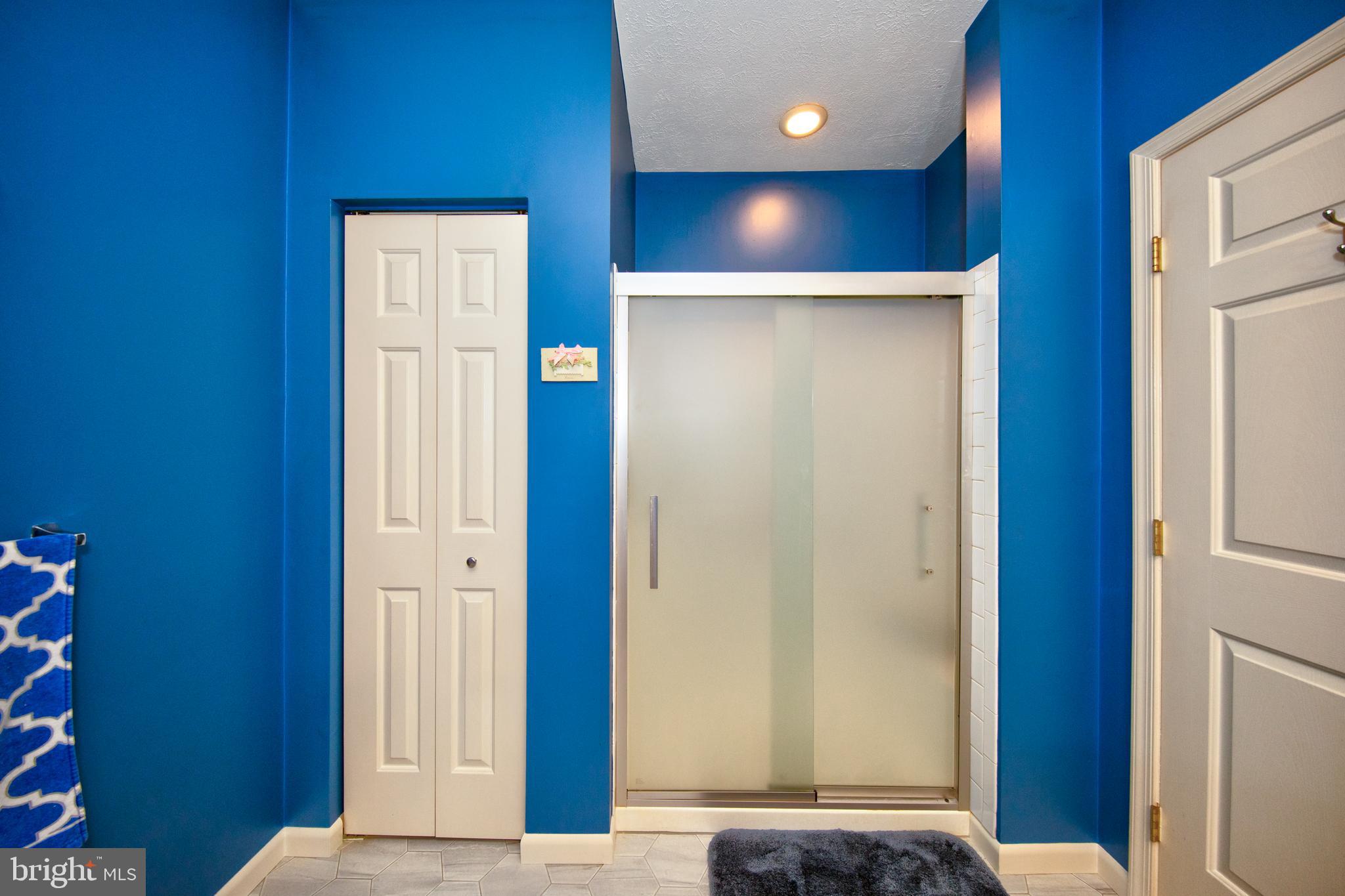 WINDSOR AT PERRY HALL FARMS - Residential