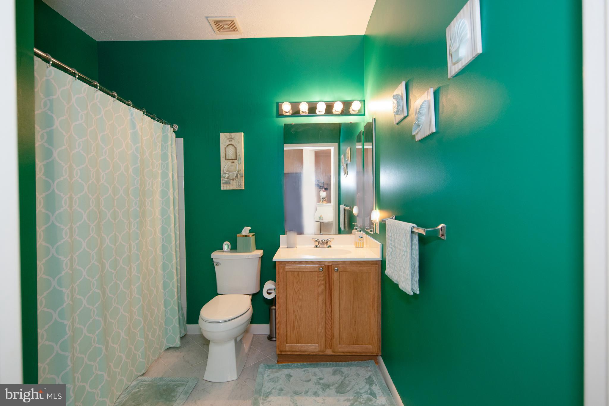 WINDSOR AT PERRY HALL FARMS - Residential