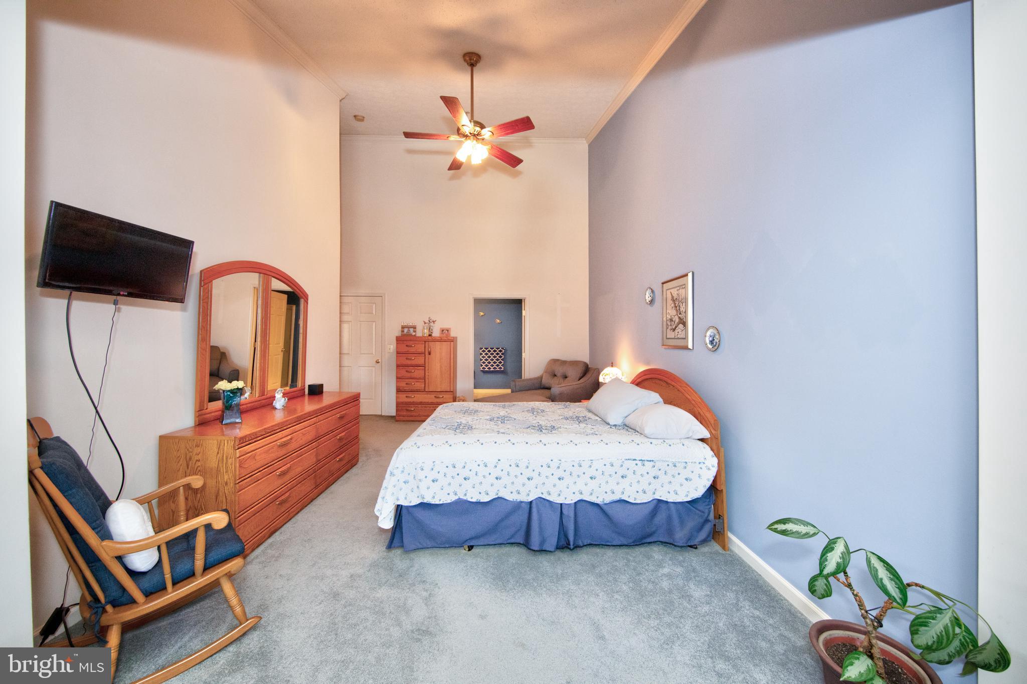 WINDSOR AT PERRY HALL FARMS - Residential