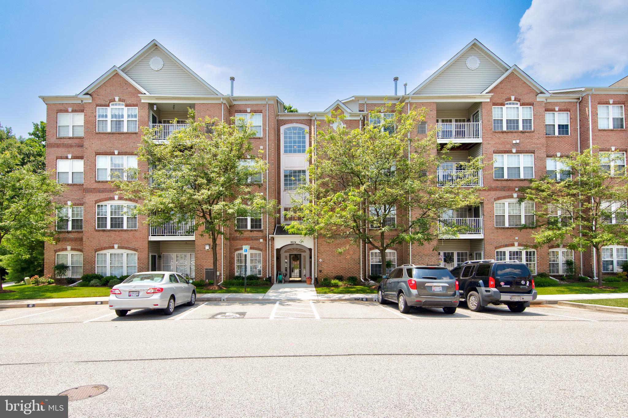 WINDSOR AT PERRY HALL FARMS - Residential