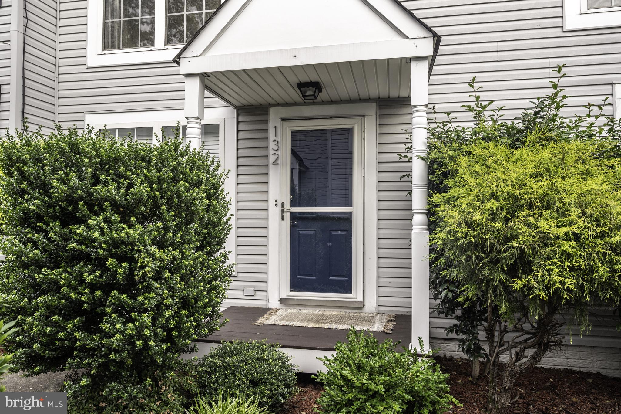 Welcome to this meticulously maintained 3-bedroom townhome, ideally located just moments from Del Ray, Potomac Yard, and the Potomac Yard Metro!
Tucked away in a private courtyard, the home offers a peaceful setting from the moment you arrive. The welcoming front portico provides charm and protection from the elements—perfect for those rainy days.
Step inside to gleaming hardwood floors, abundant natural light, recessed lighting, and custom shutters throughout. The main level features a spacious living room with built-in shelving, an eat-in kitchen with granite countertops, stainless steel appliances, a pantry, and a convenient half bath. Upstairs, you’ll find two generously sized bedrooms, two full bathrooms, and a large linen closet for additional storage.
The fully finished lower level includes a cozy living area, built-in desk space ideal for working from home or virtual learning, a third bedroom with built-in shelving, a full bathroom, laundry, and direct walk-out access to the private patio. This serene outdoor retreat is perfect for your morning coffee or dining al fresco.
Commuting is a breeze with easy access to the Pentagon, DC, Arlington, Alexandria, and Amazon HQ2. To top it off, the home includes one designated parking space. Easy Guest parking on Glebe.