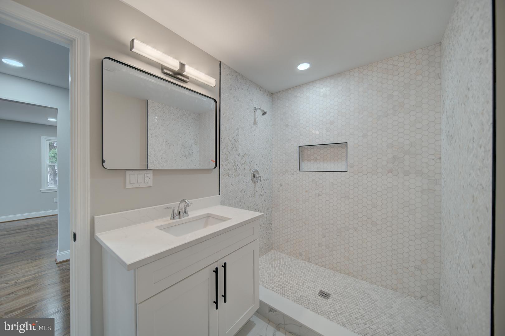 KUCZINSKI PROPERTY - Residential