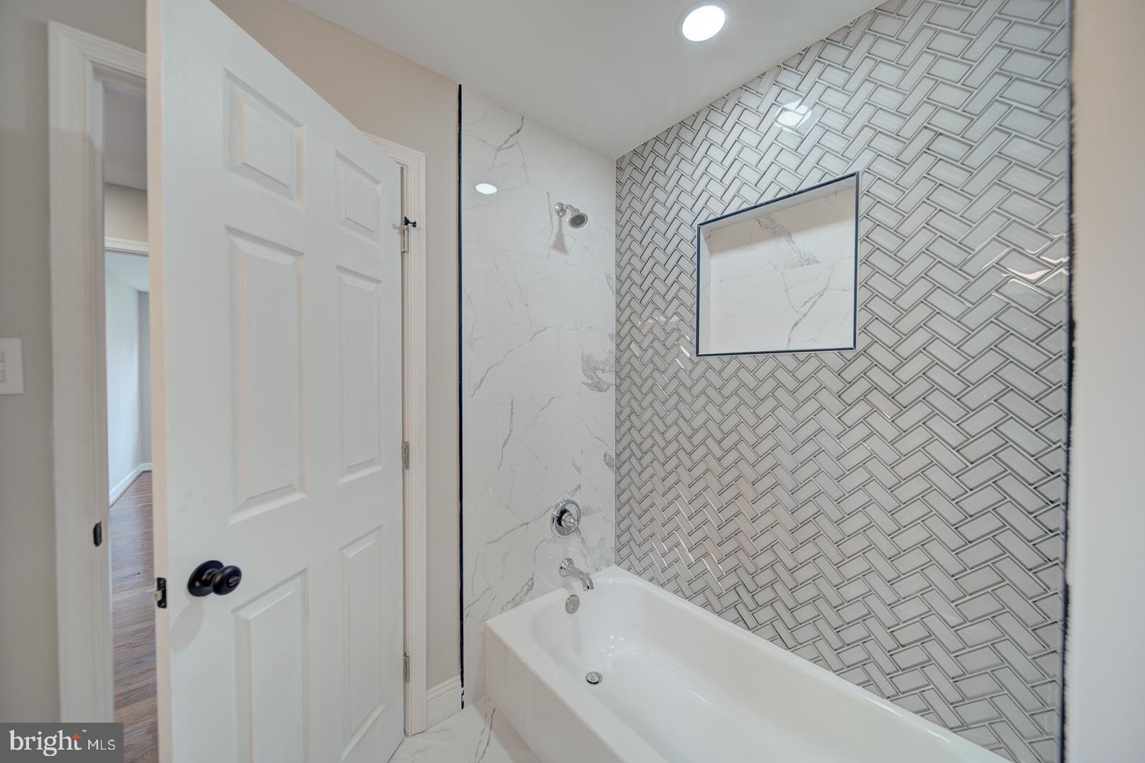 KUCZINSKI PROPERTY - Residential