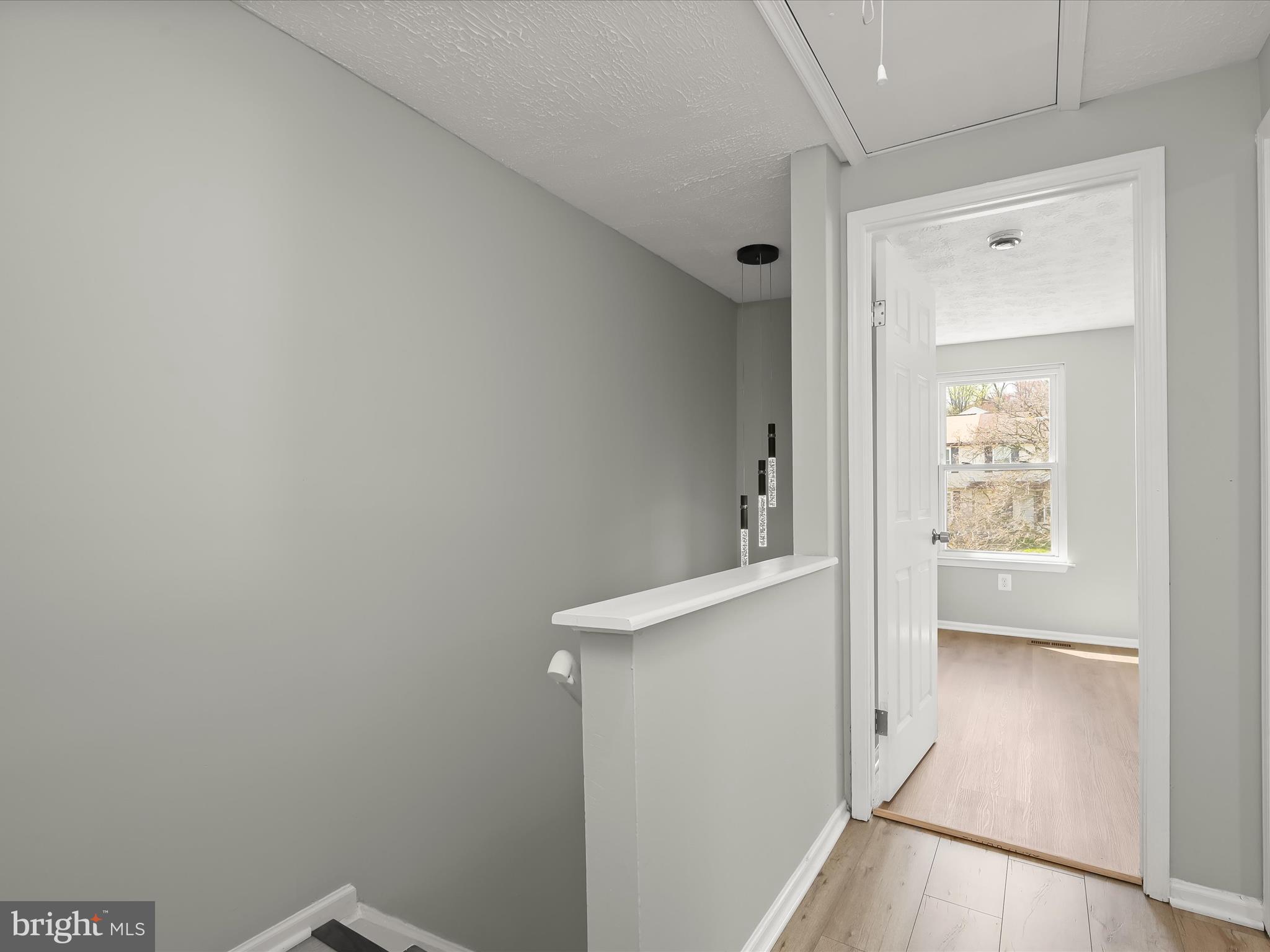 MAYFIELD MANOR - Residential