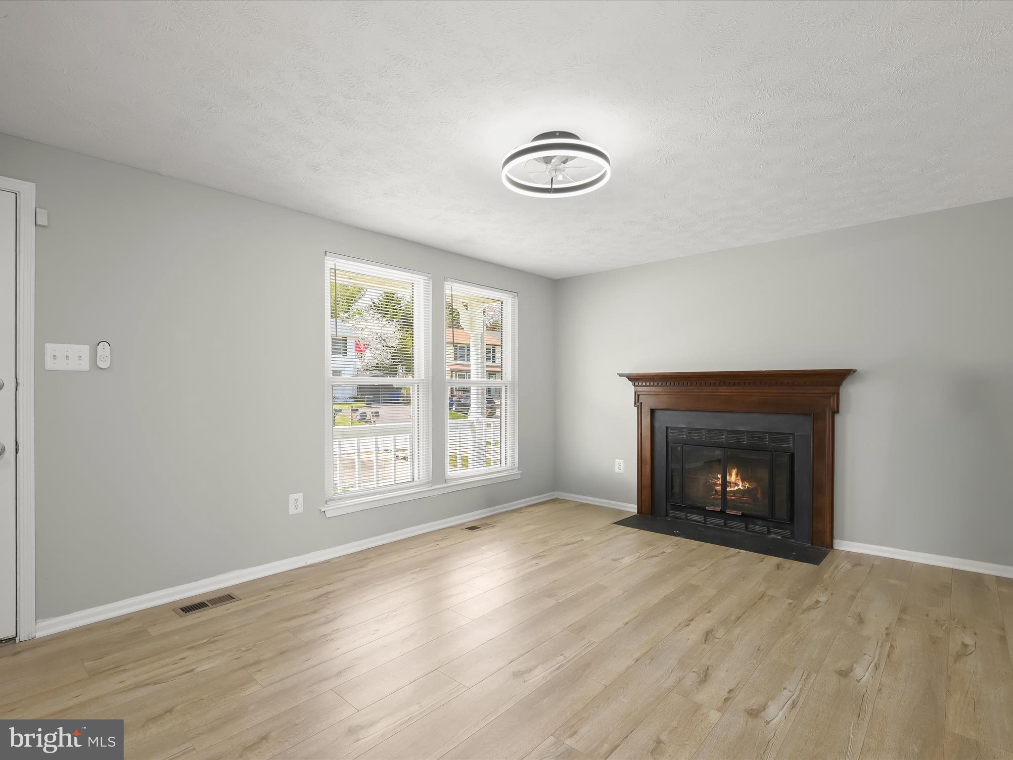 MAYFIELD MANOR - Residential