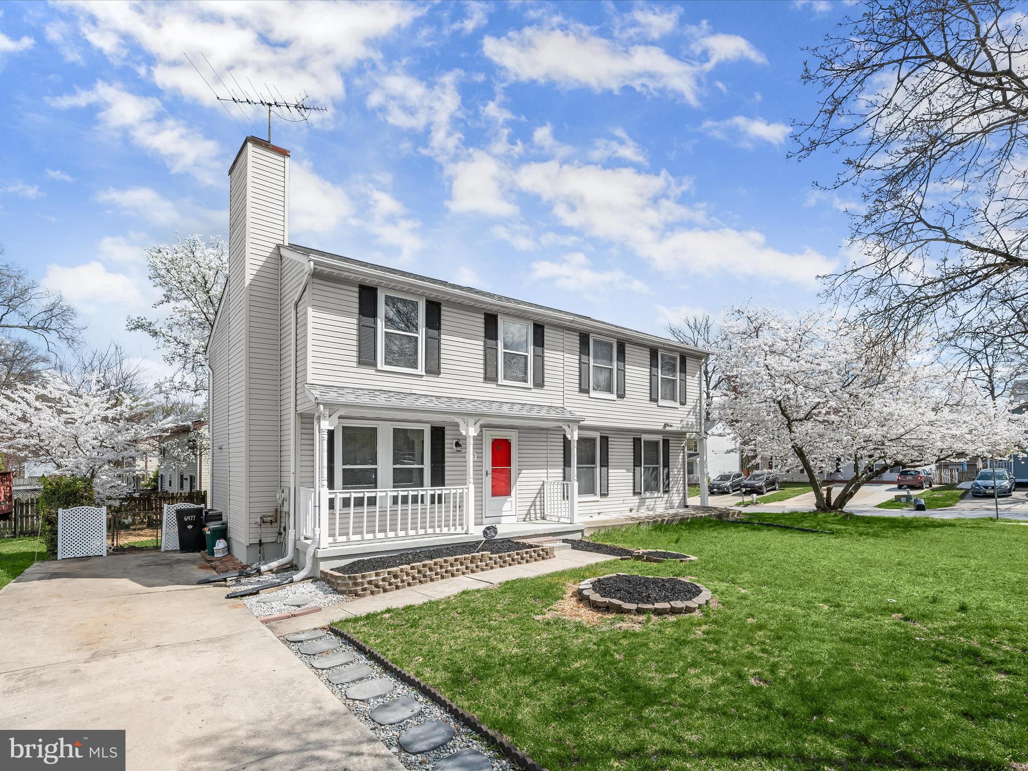 MAYFIELD MANOR - Residential