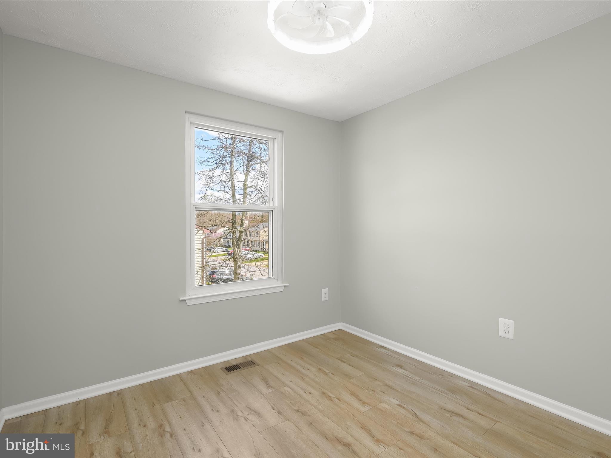 MAYFIELD MANOR - Residential