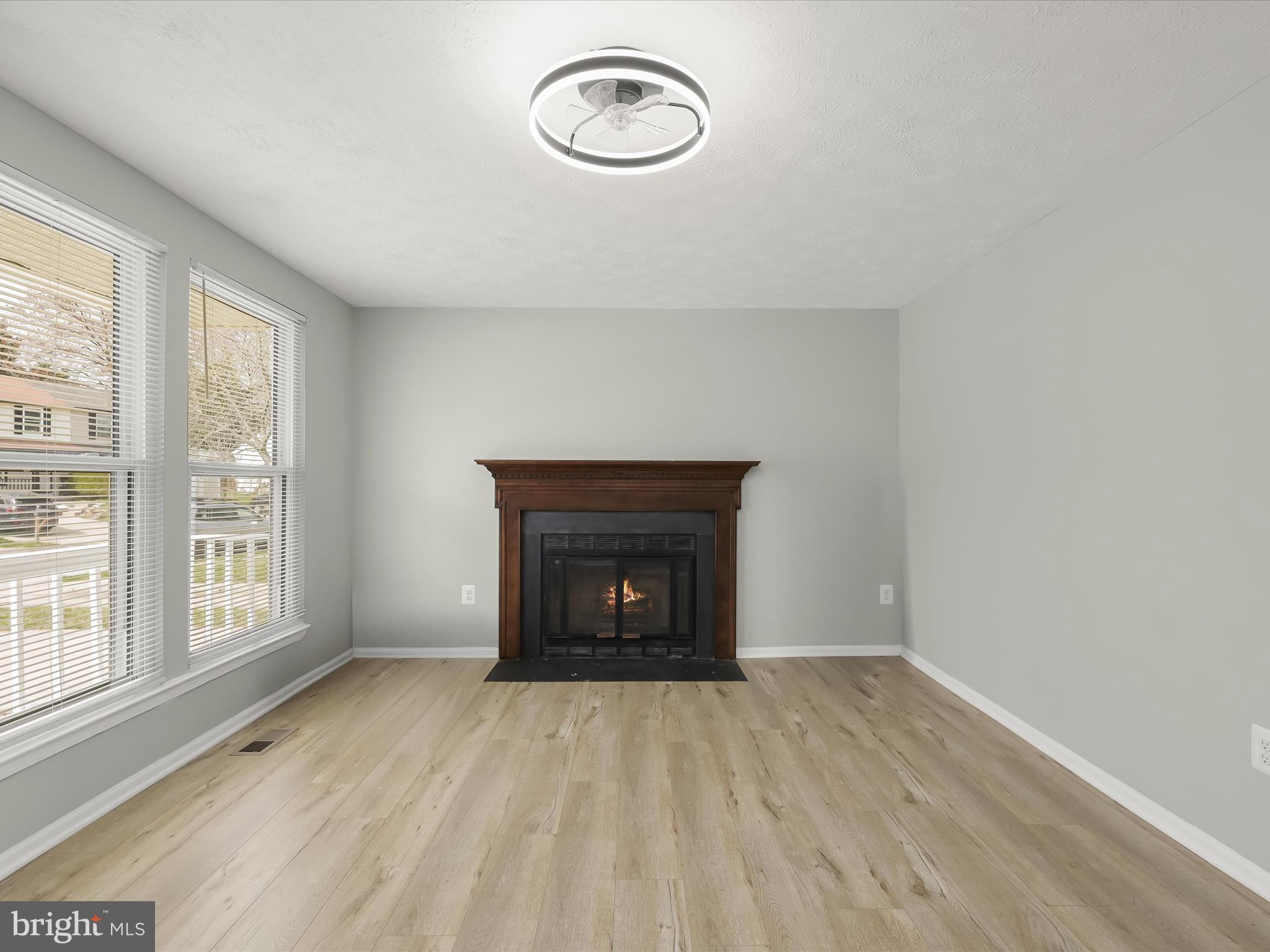 MAYFIELD MANOR - Residential