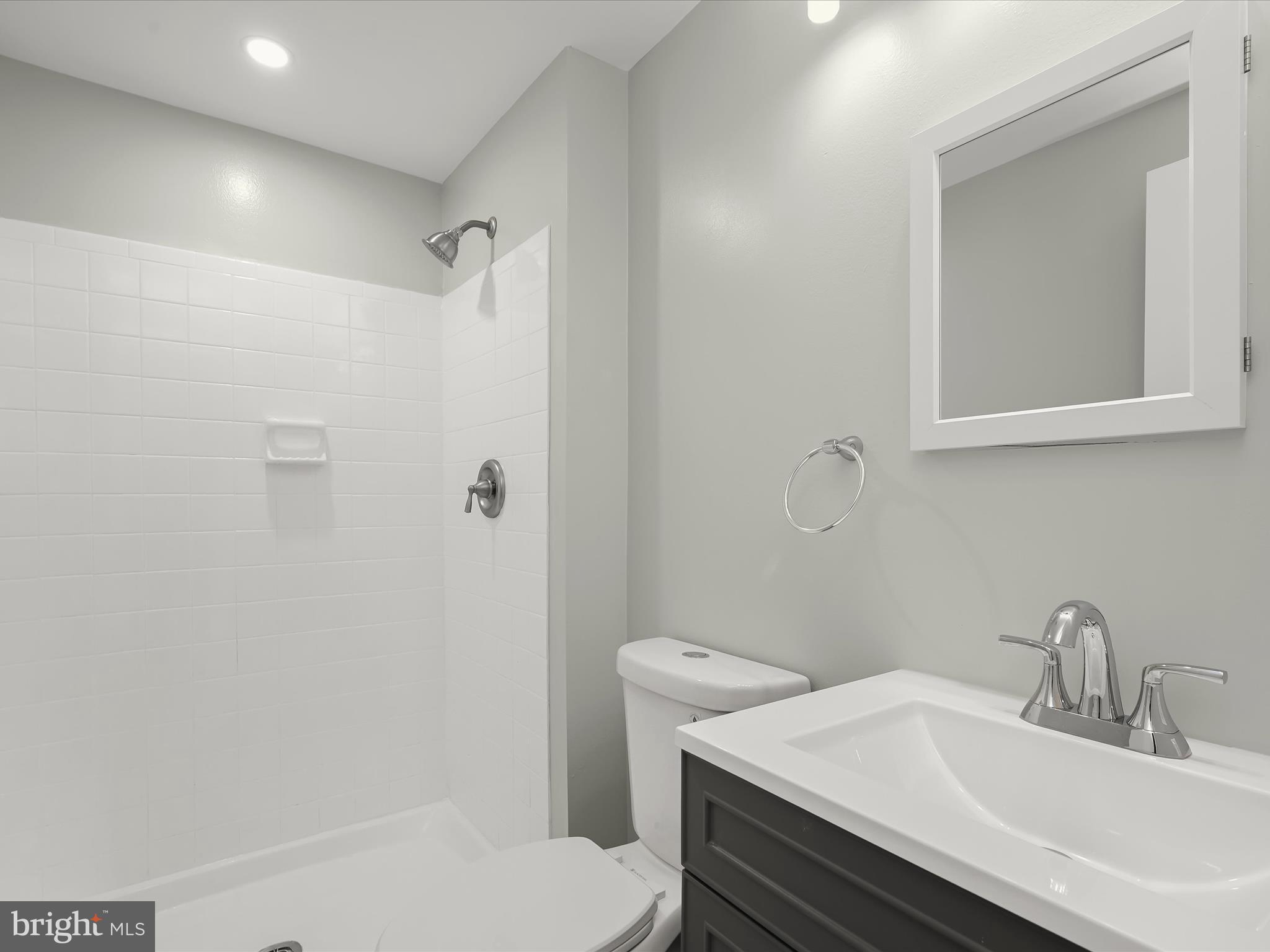 MAYFIELD MANOR - Residential