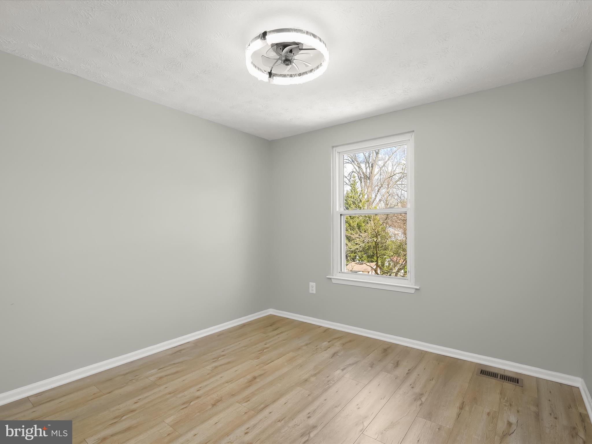 MAYFIELD MANOR - Residential