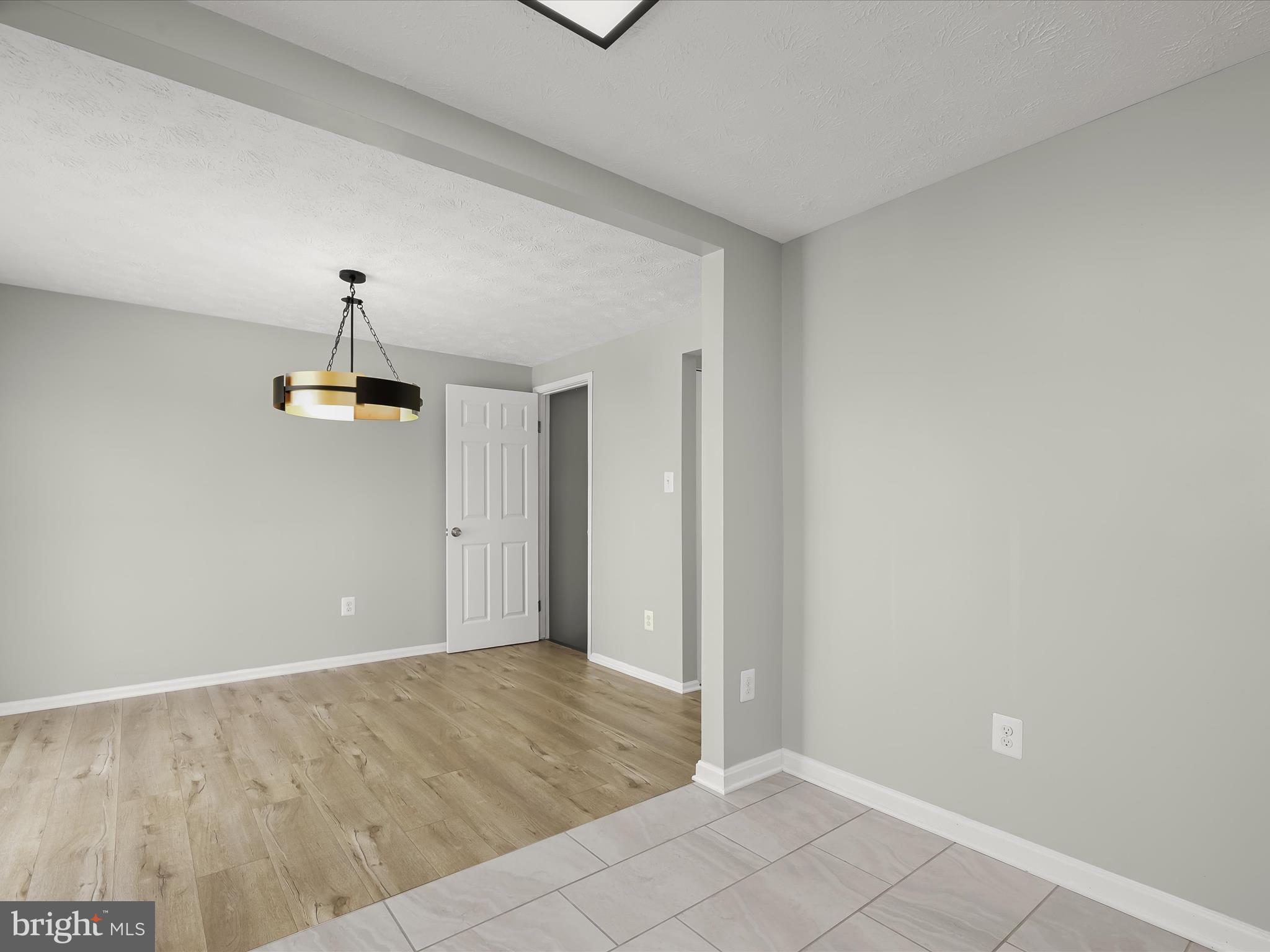 MAYFIELD MANOR - Residential