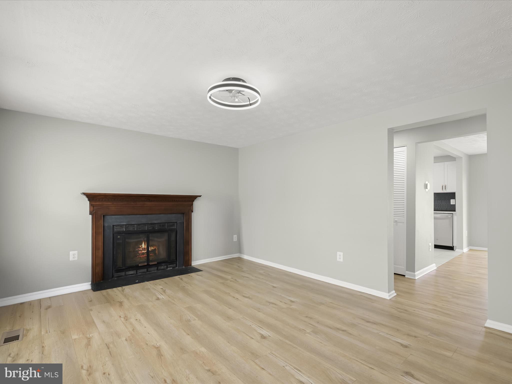 MAYFIELD MANOR - Residential