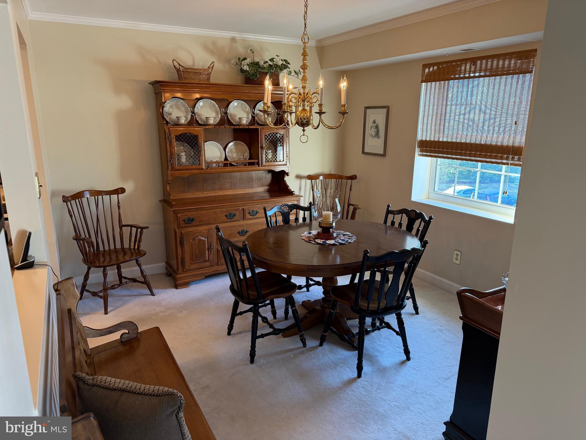 HOLLY HALL - Residential