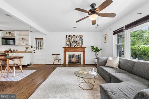 Photo of 4324 Jackson Place, ALEXANDRIA, VA 22309 (MLS # VAFX2306976)
