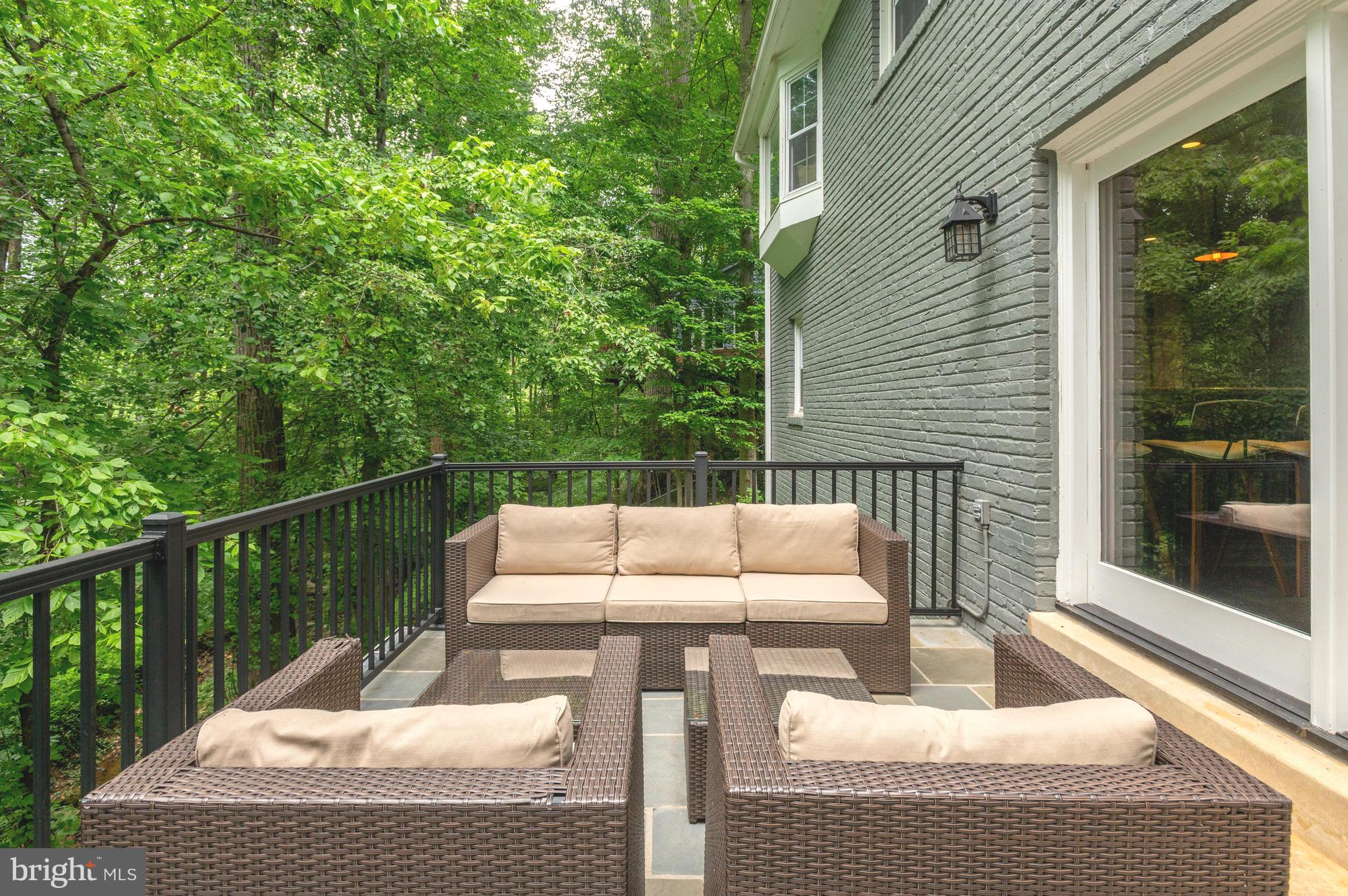 CHESTERBROOK WOODS - Residential