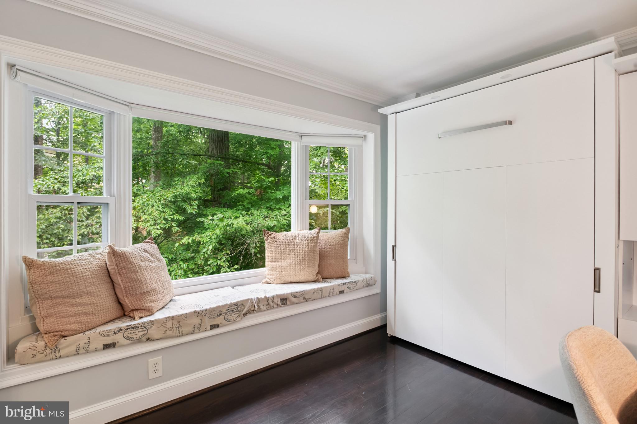 CHESTERBROOK WOODS - Residential