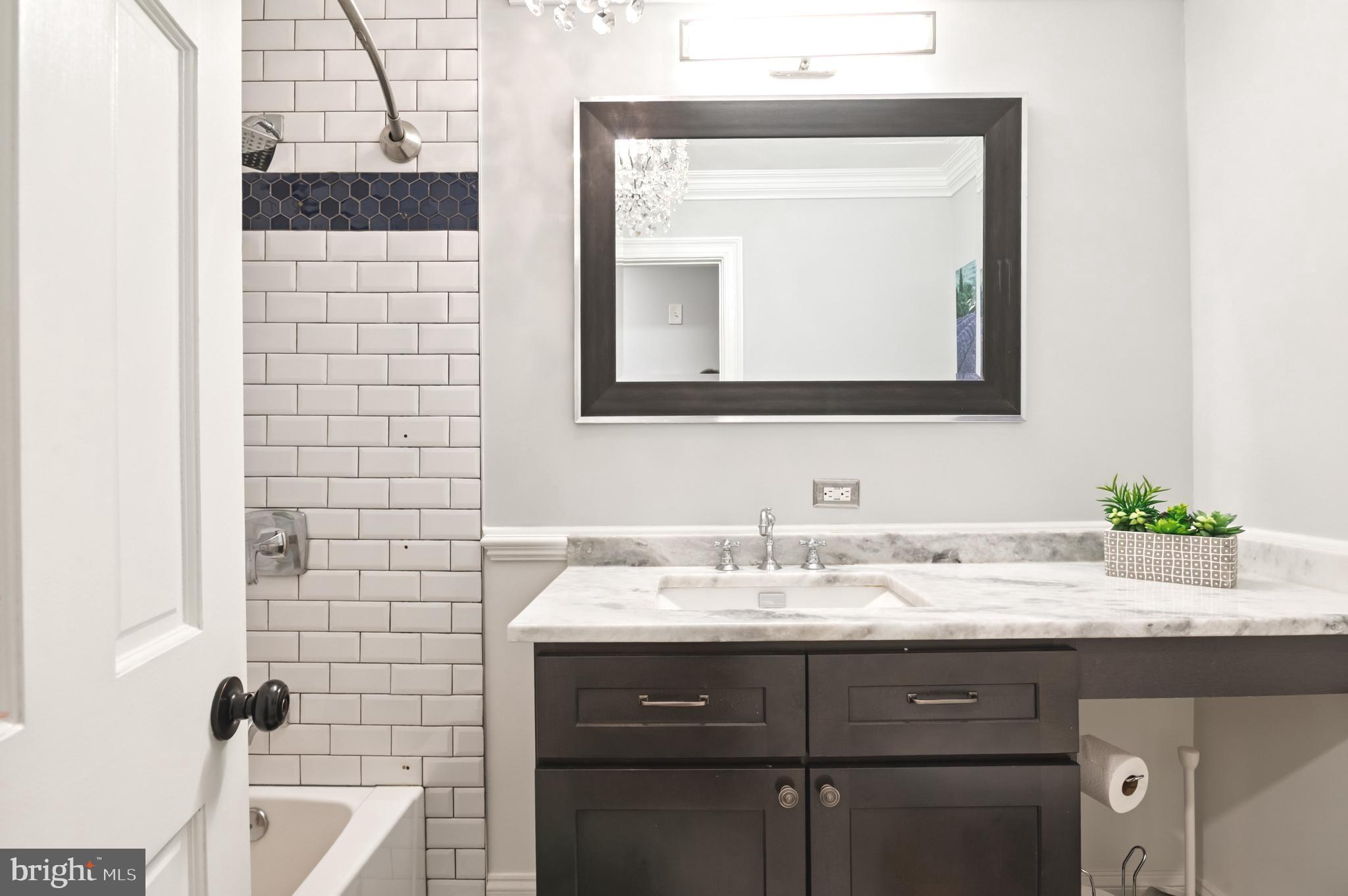 CHESTERBROOK WOODS - Residential