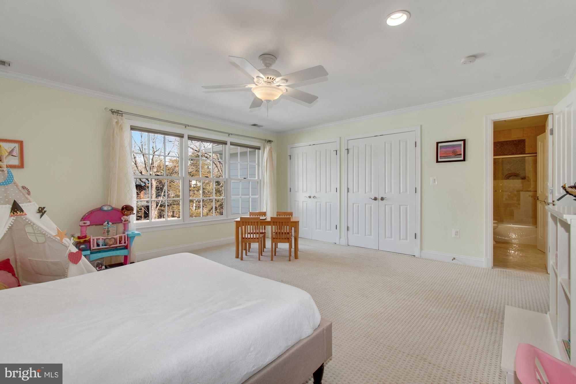 CABIN JOHN PARK - Residential