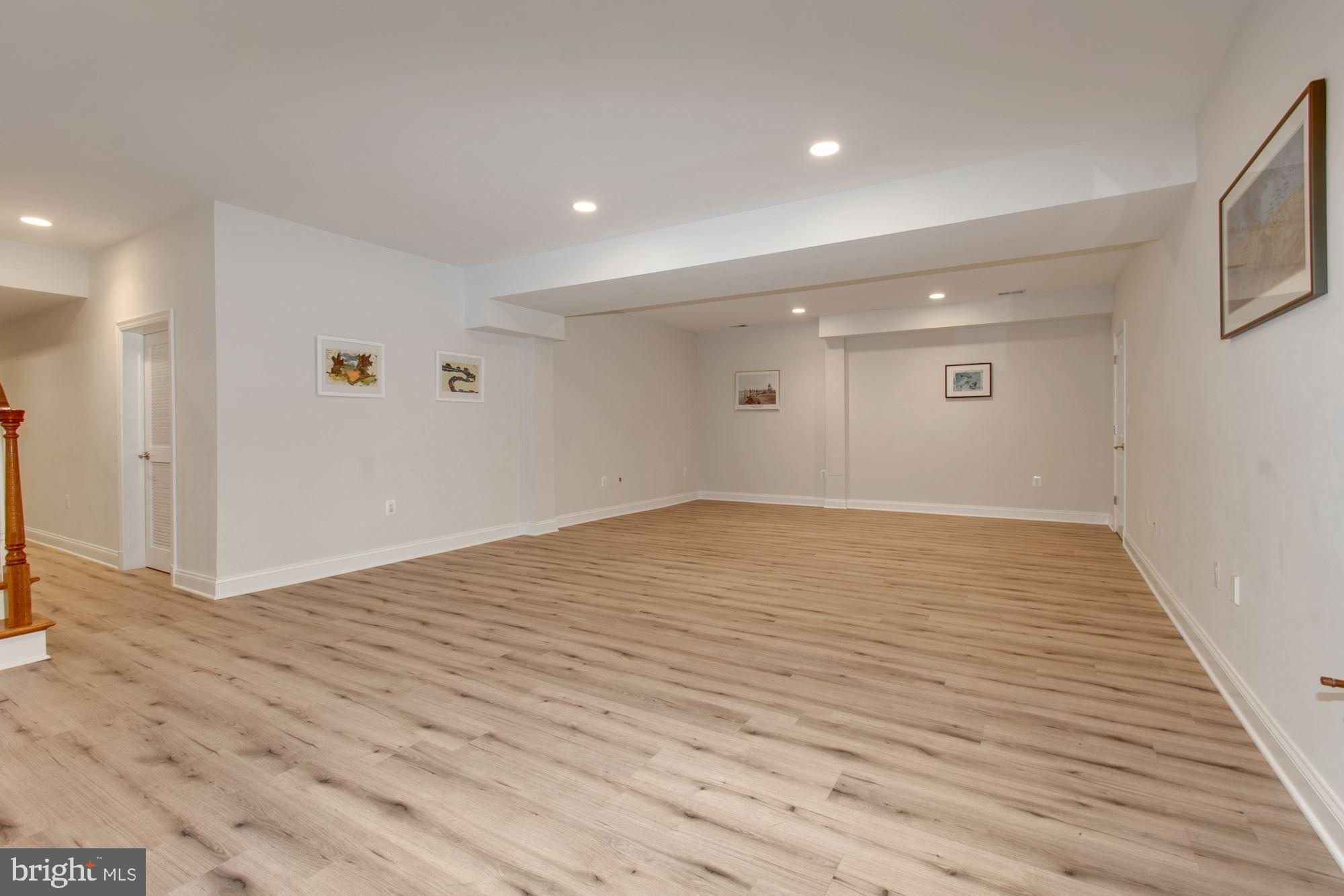 CABIN JOHN PARK - Residential