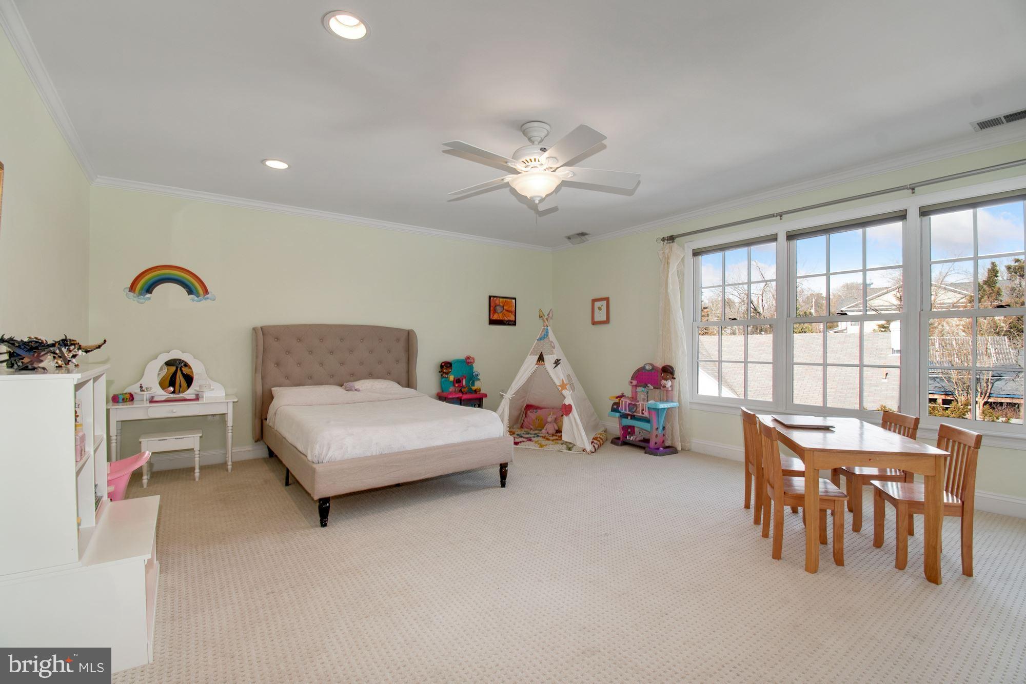 CABIN JOHN PARK - Residential