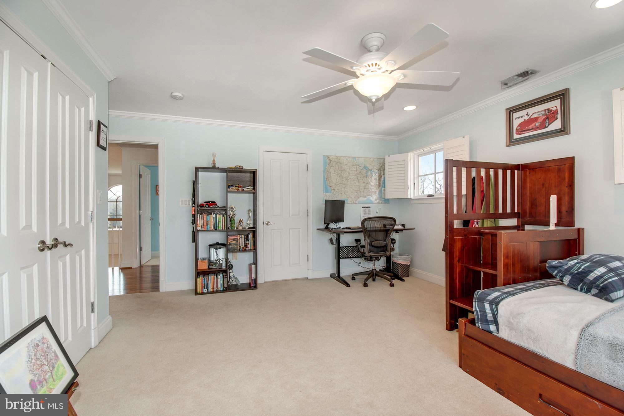 CABIN JOHN PARK - Residential