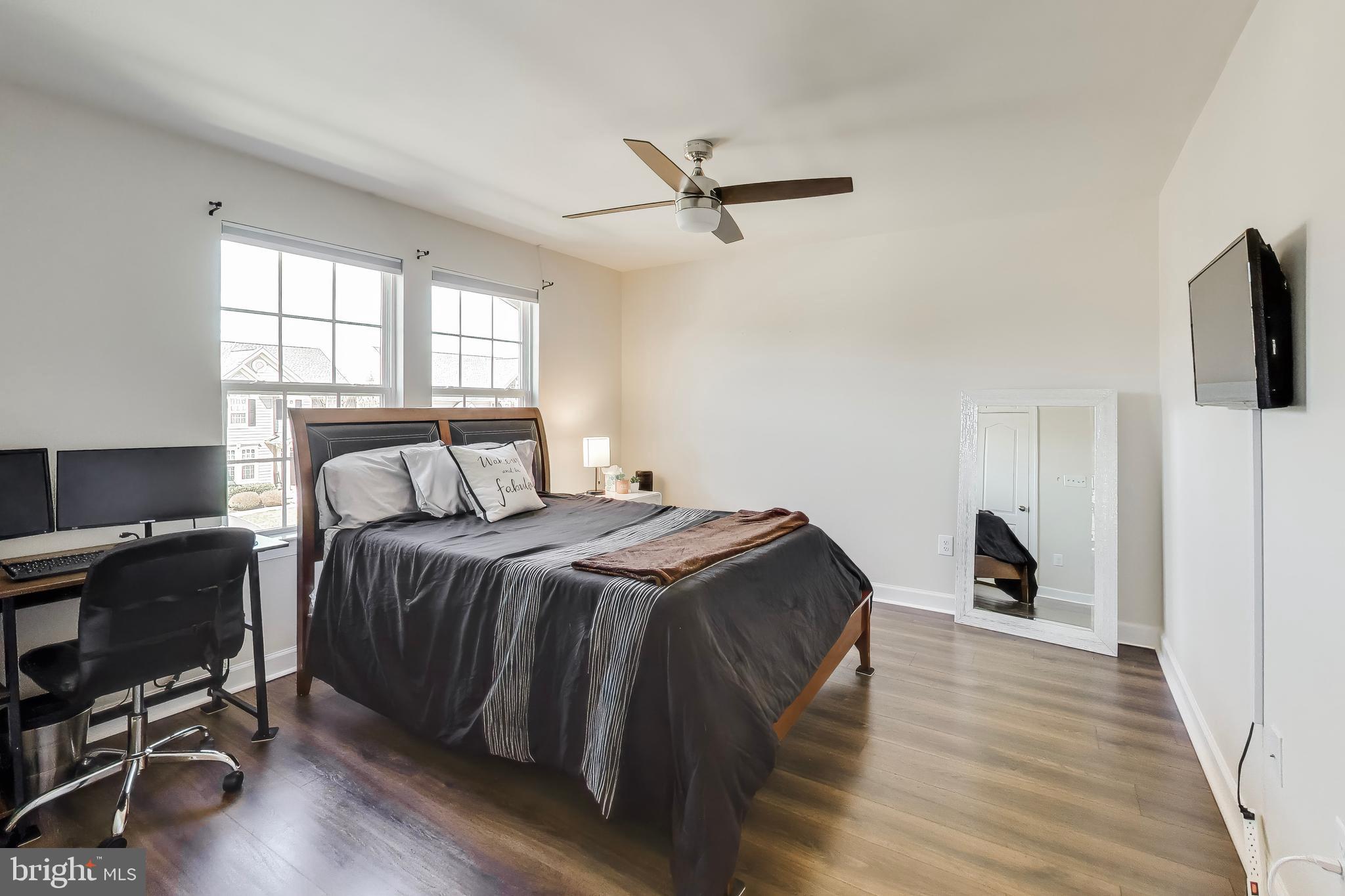 CLOVER RIDGE - Residential