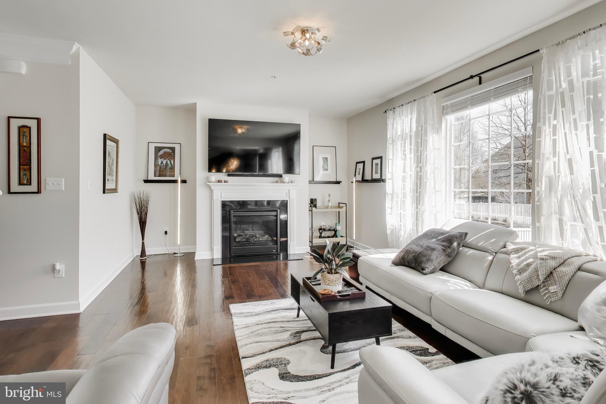 CLOVER RIDGE - Residential