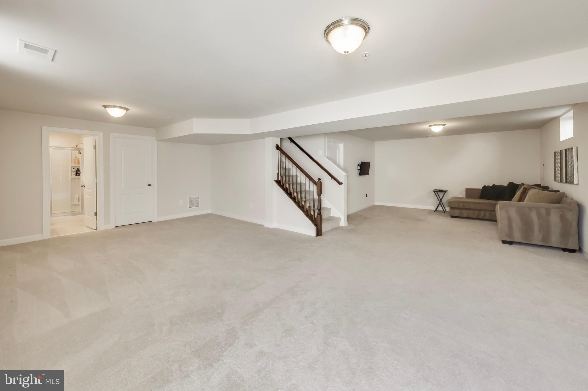 CLOVER RIDGE - Residential