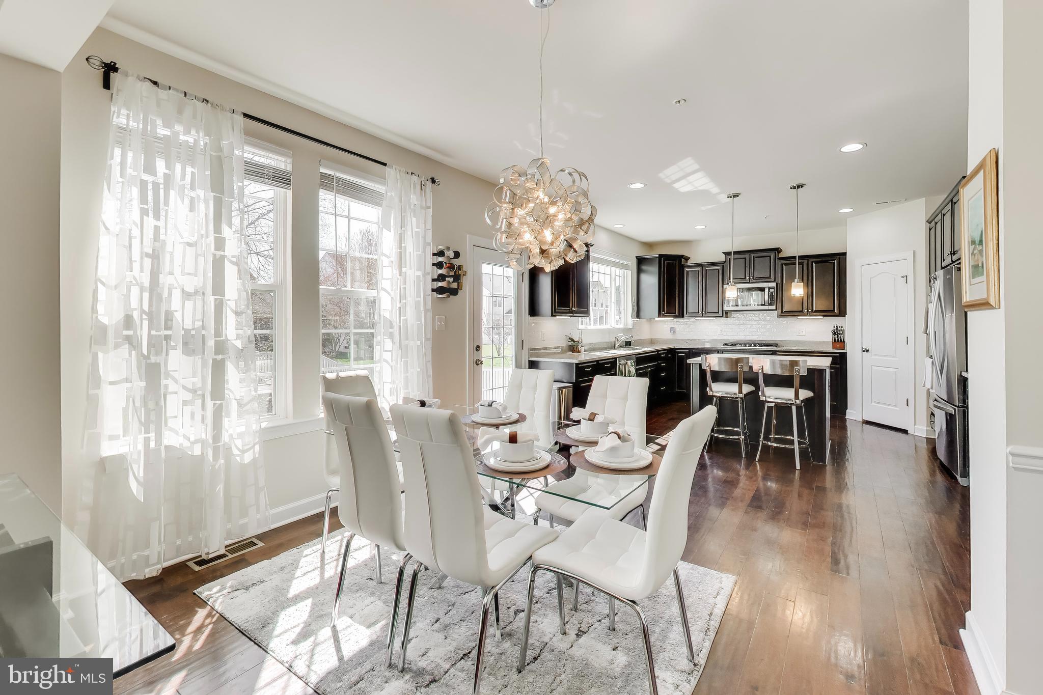 CLOVER RIDGE - Residential