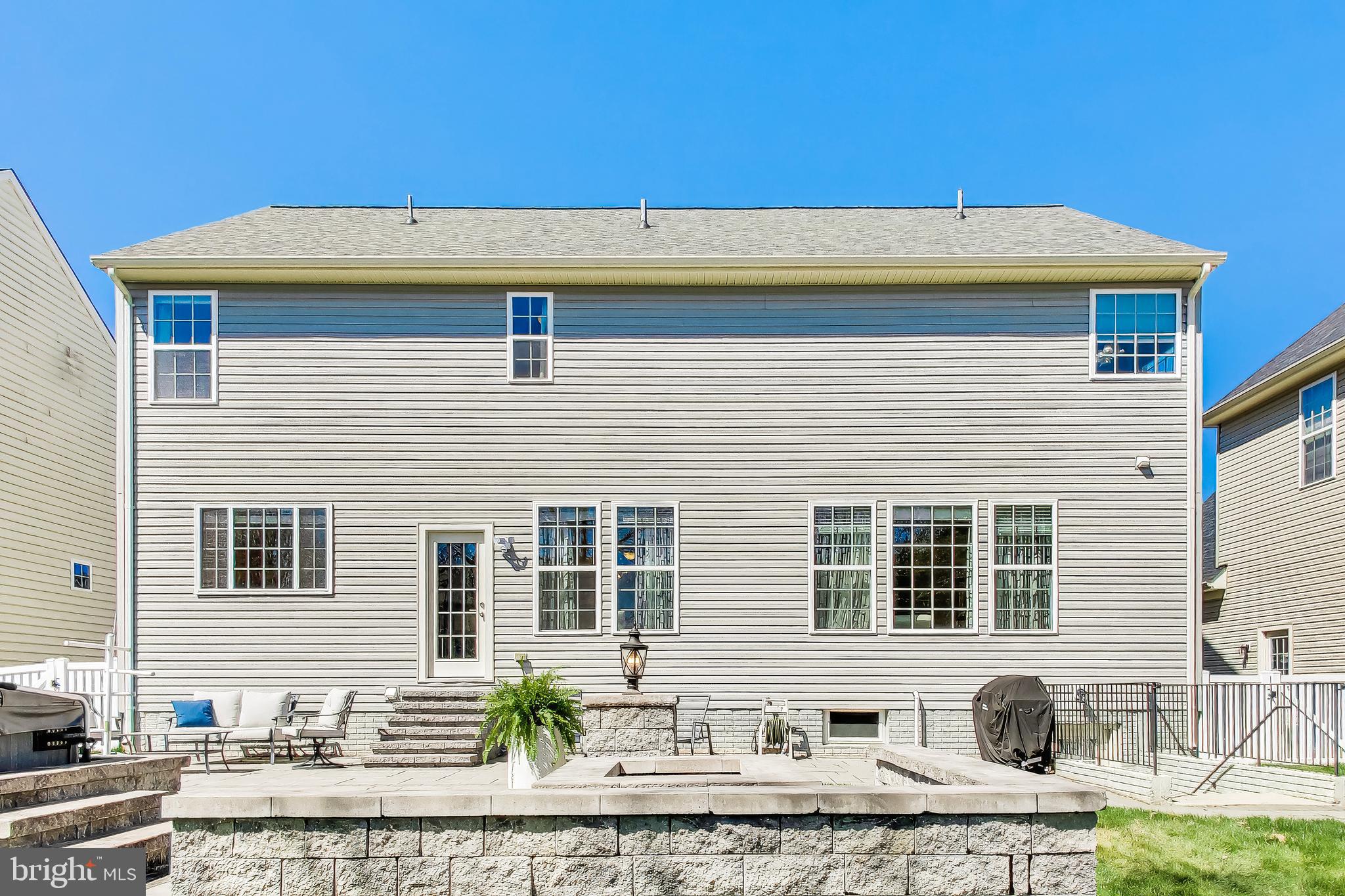 CLOVER RIDGE - Residential