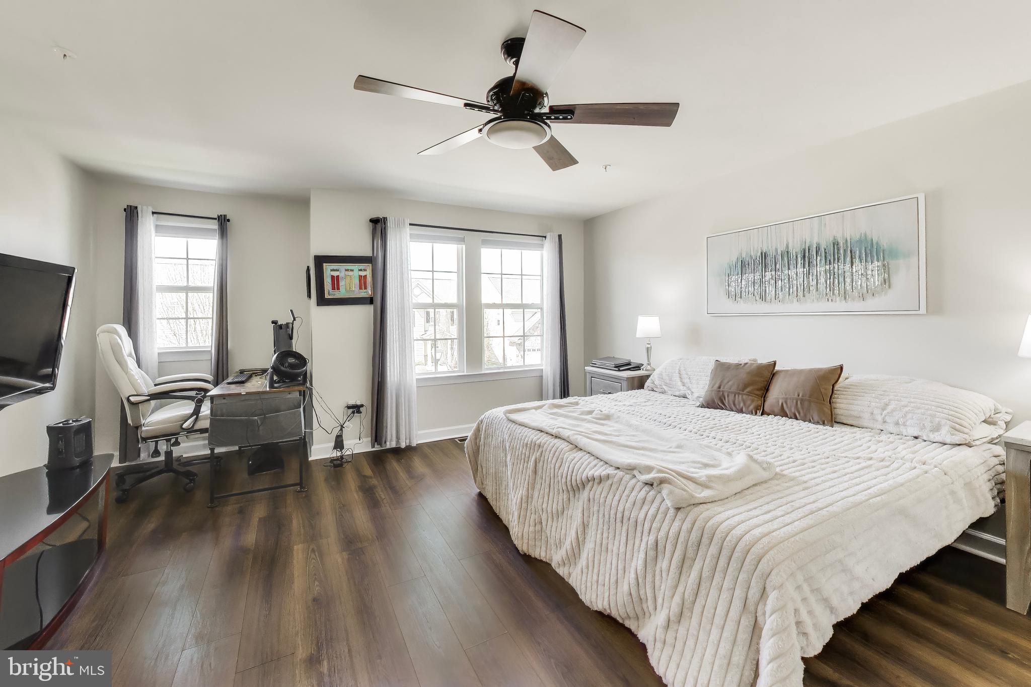 CLOVER RIDGE - Residential