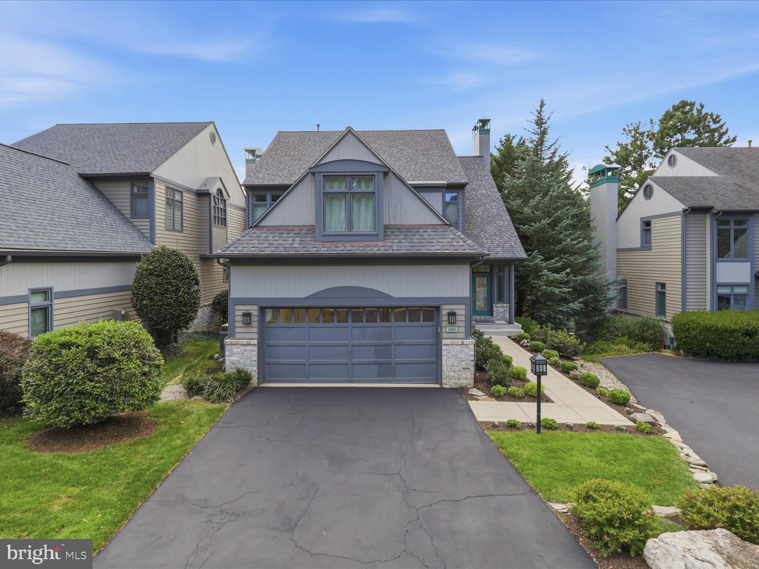 1466 WATERFRONT ROAD